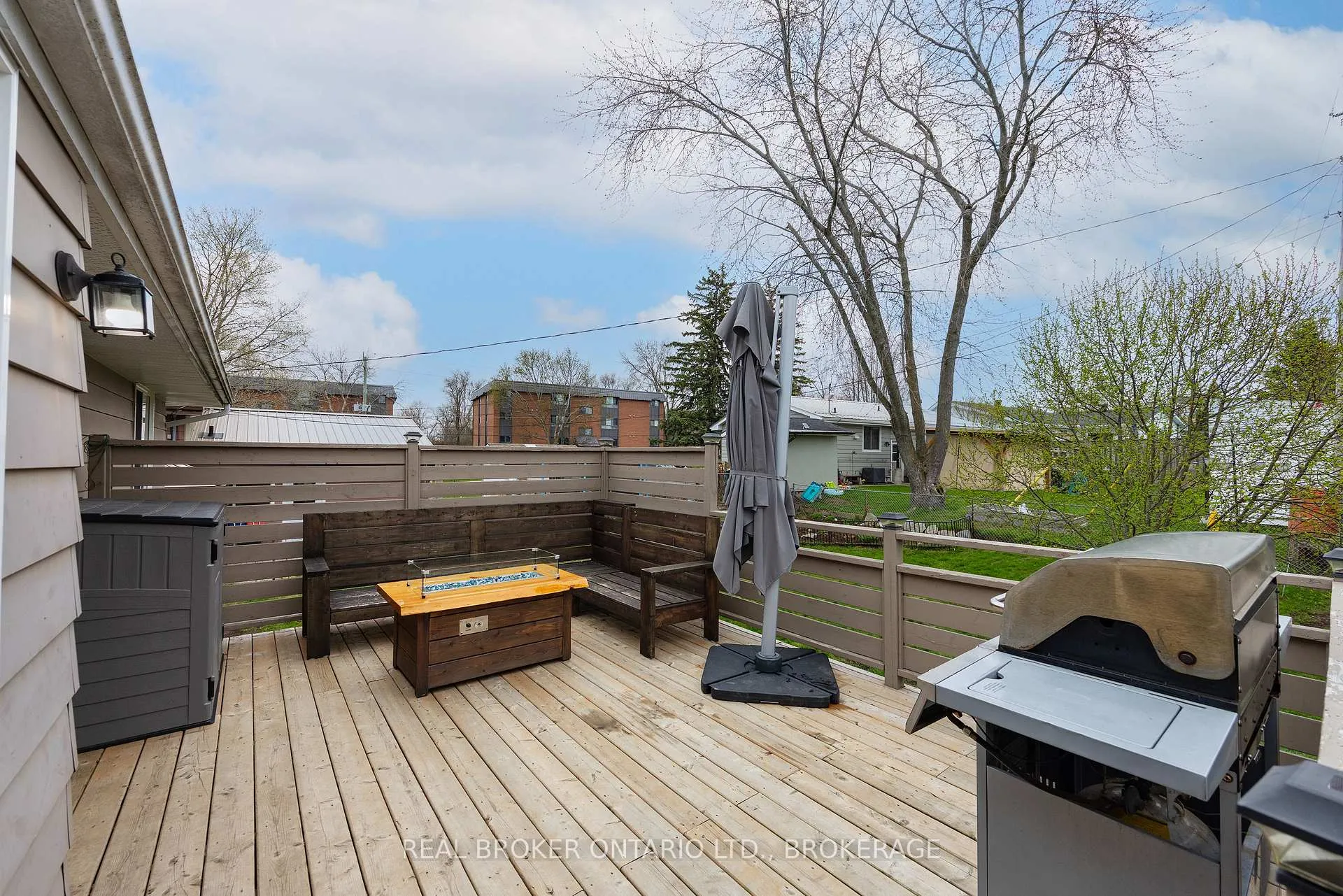 Photo 32 of 167 Manitou W Crescent, Loyalist, Amherstview — HOMEH