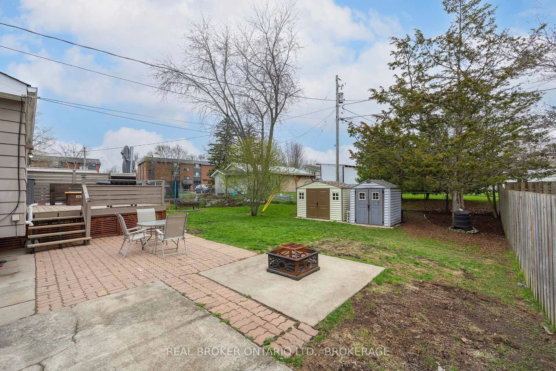 Photo 34 of 167 Manitou W Crescent, Loyalist, Amherstview — HOMEH