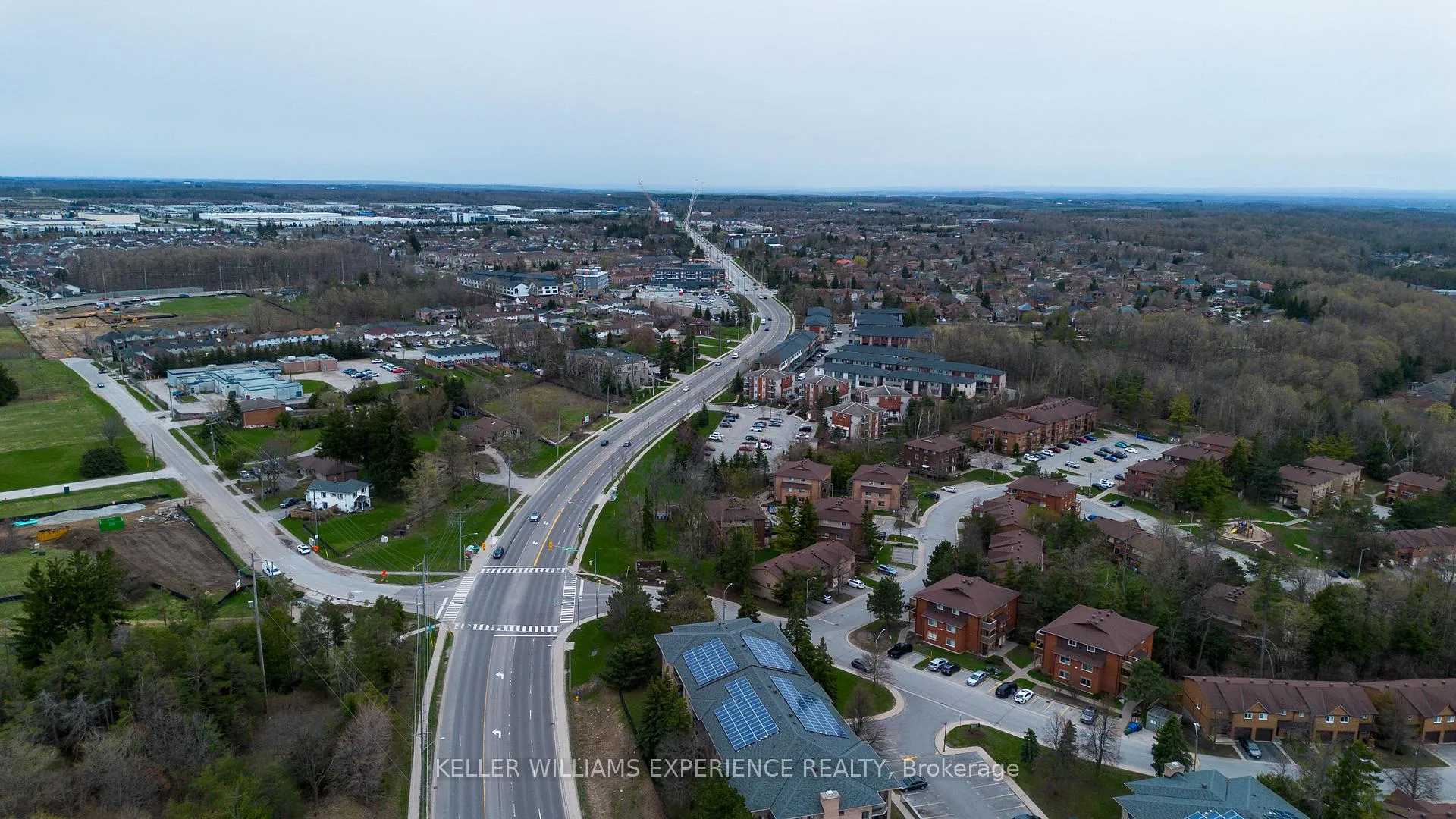 Photo 24 of Unit 3, 1104 Loggers Run, Barrie, Ardagh — HOMEH