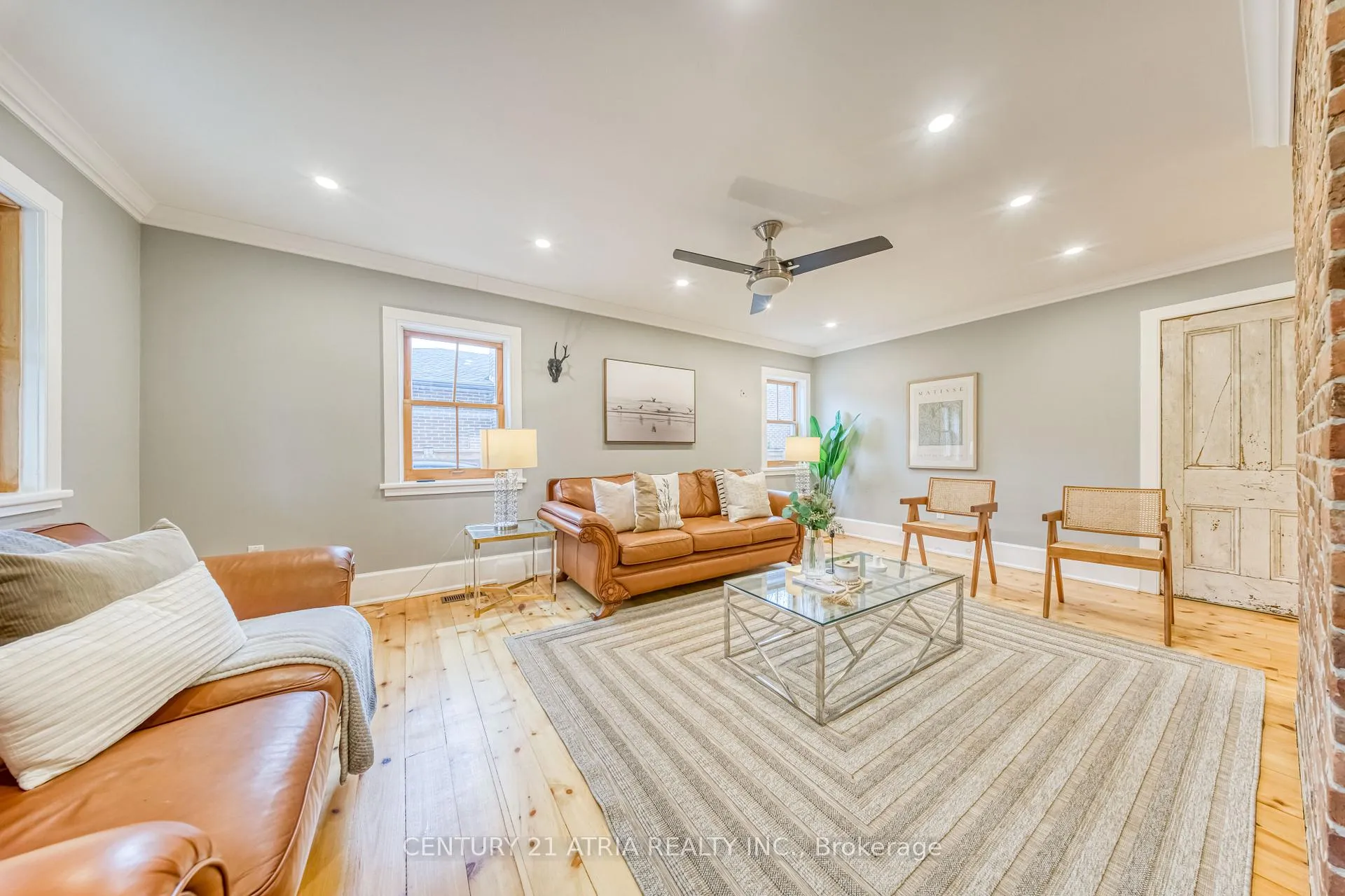 Photo 4 of 101 Clark Avenue, Markham, Thornhill — HOMEH