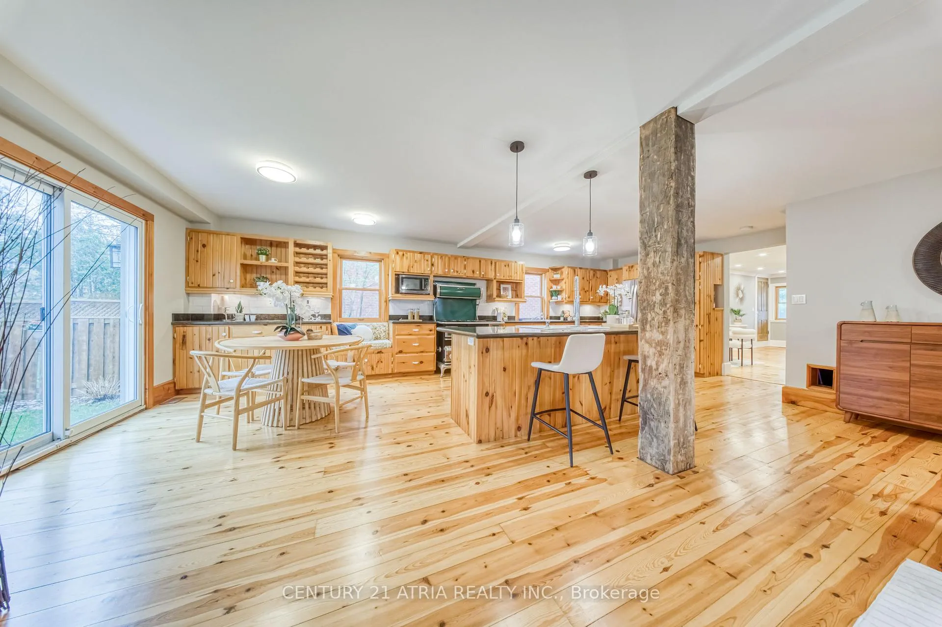 Photo 13 of 101 Clark Avenue, Markham, Thornhill — HOMEH