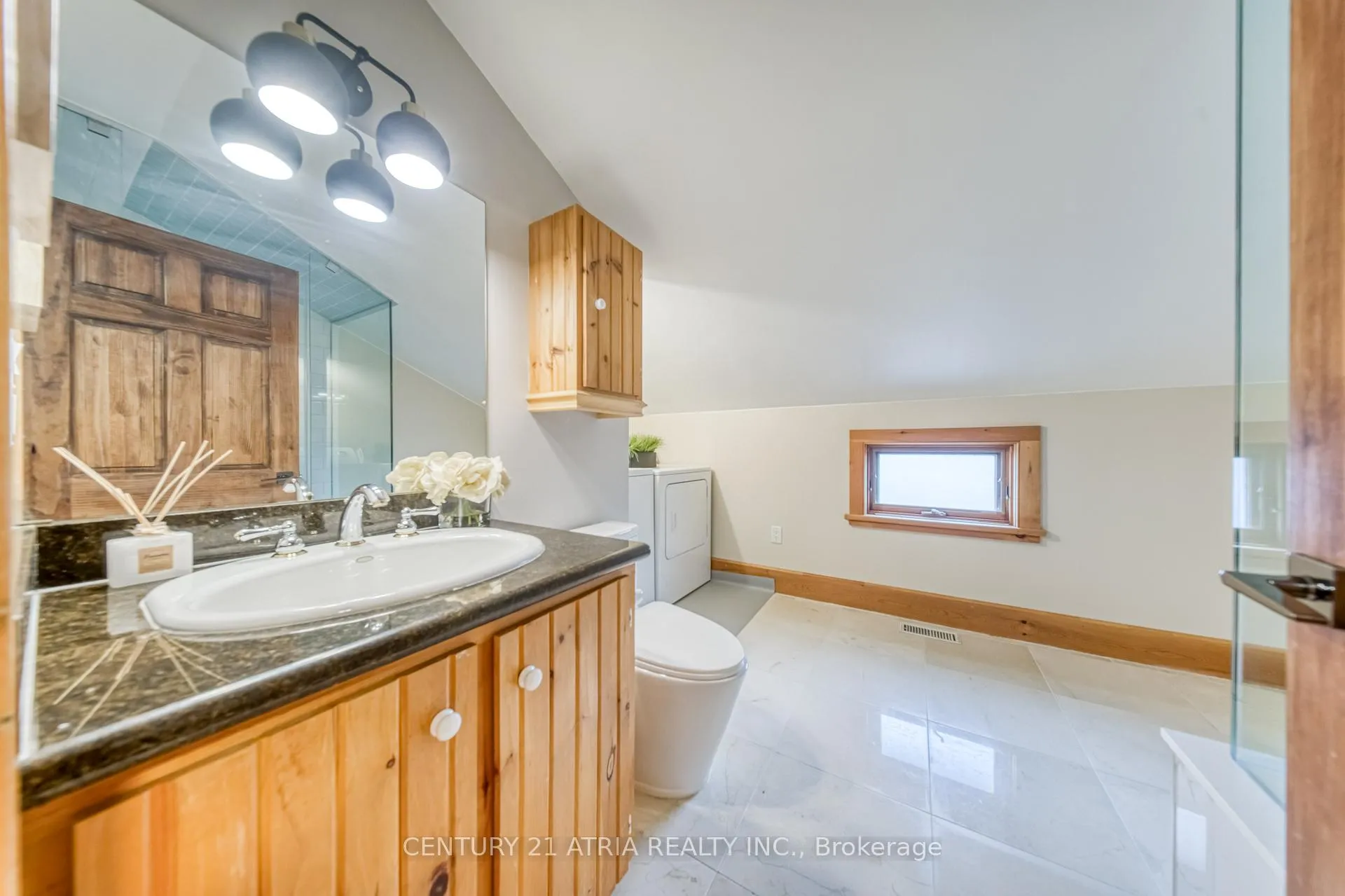 Photo 29 of 101 Clark Avenue, Markham, Thornhill — HOMEH