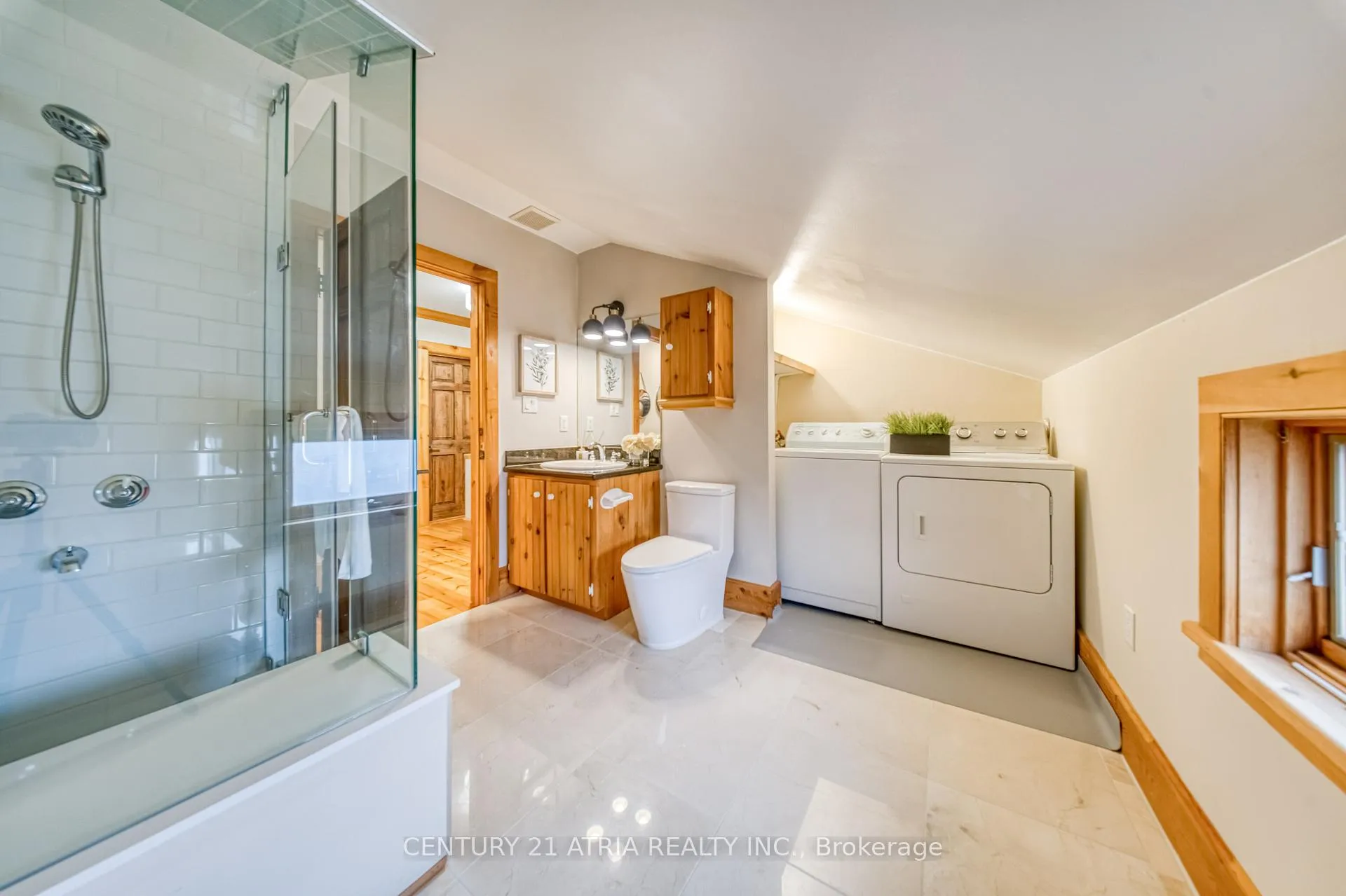 Photo 30 of 101 Clark Avenue, Markham, Thornhill — HOMEH