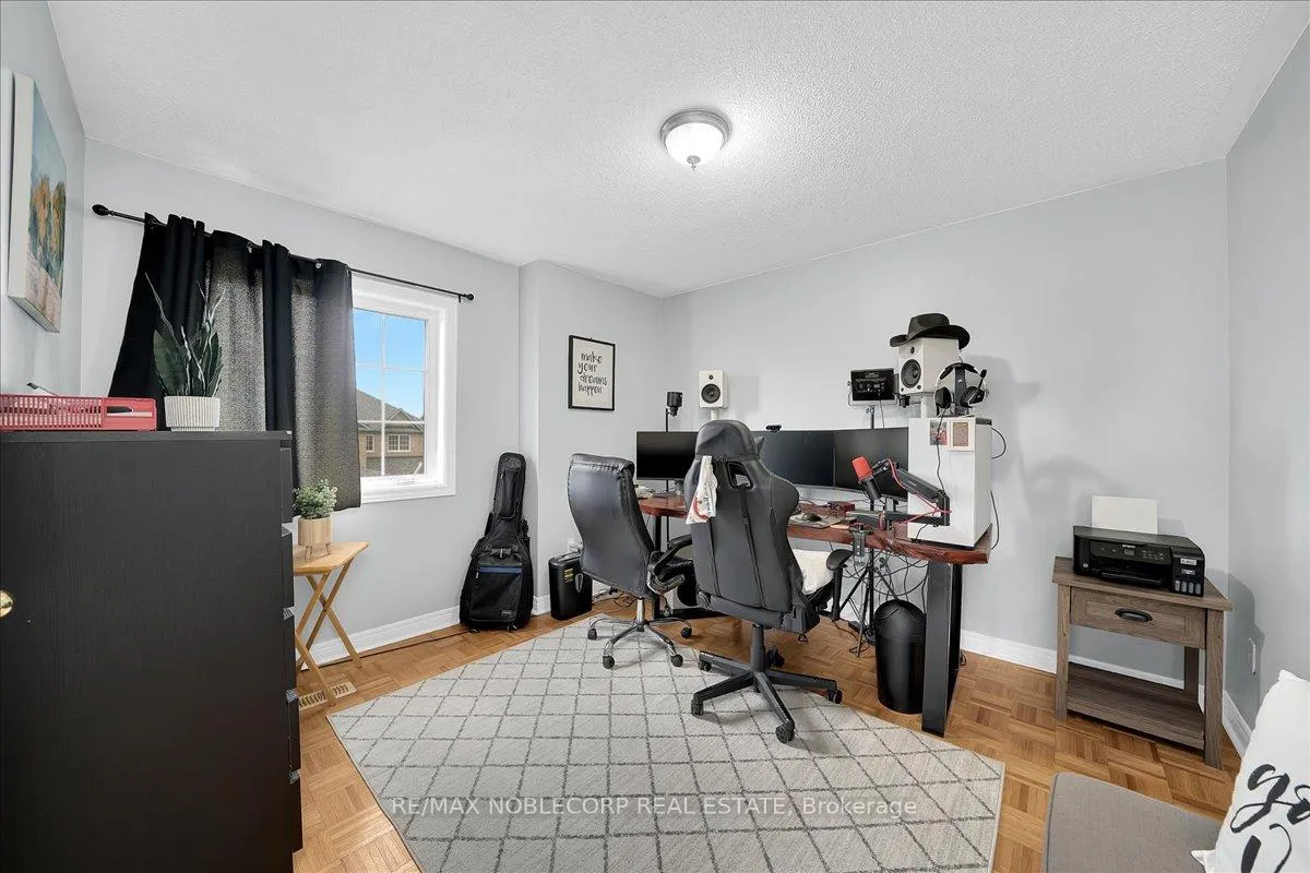 Photo 36 of 1 Plover Heights, Vaughan, Vellore Village — HOMEH