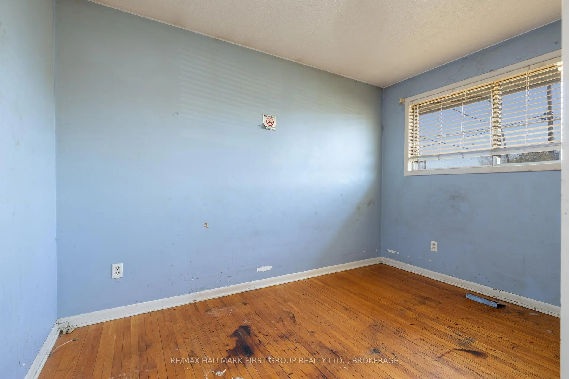 Photo 30 of 402 Parkview Drive, Kingston, City Southwest — HOMEH