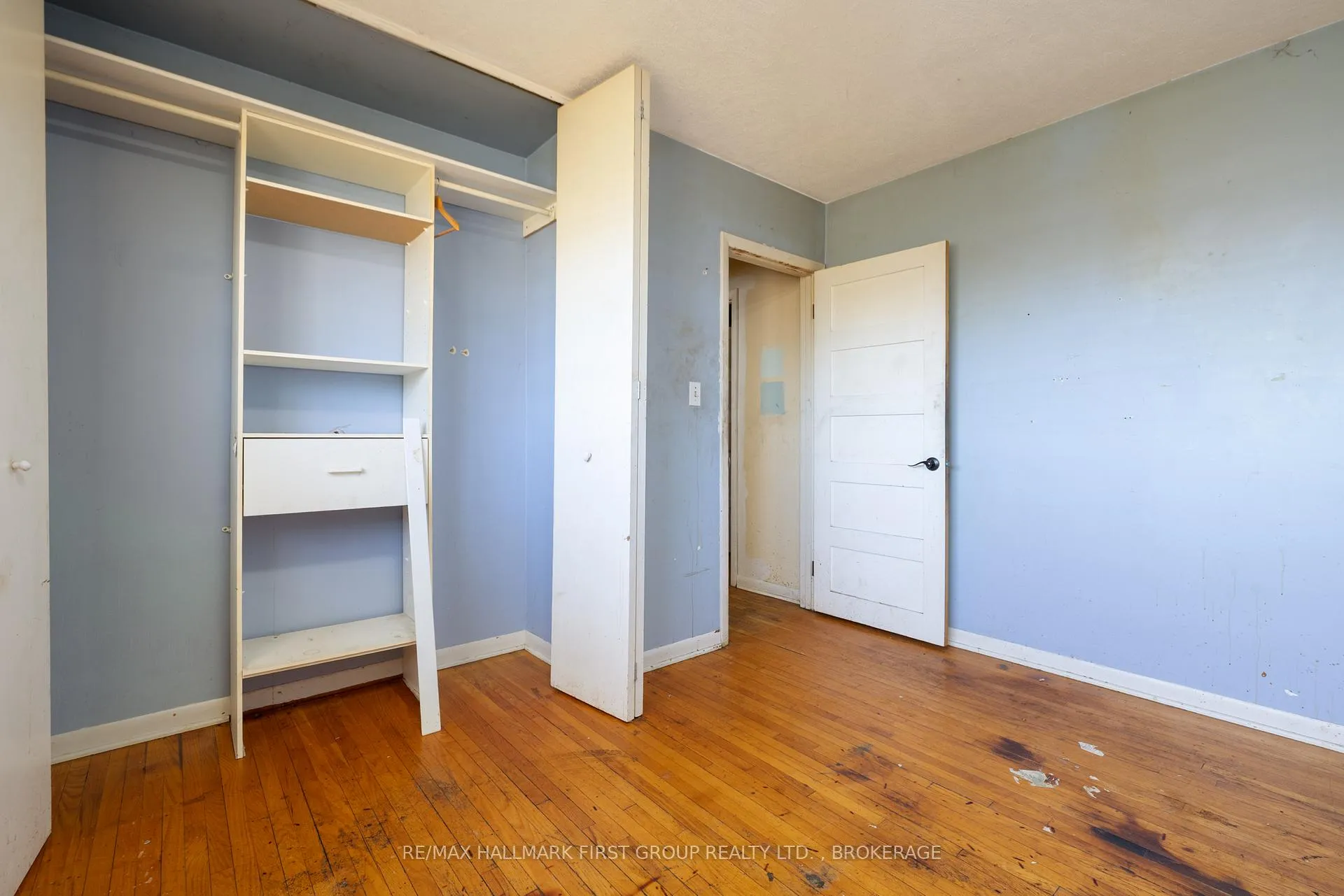 Photo 31 of 402 Parkview Drive, Kingston, City Southwest — HOMEH