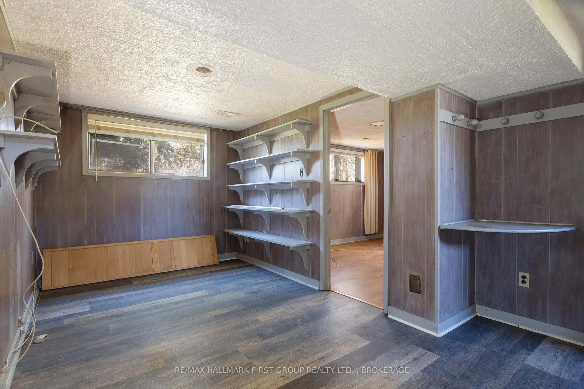 Photo 38 of 402 Parkview Drive, Kingston, City Southwest — HOMEH