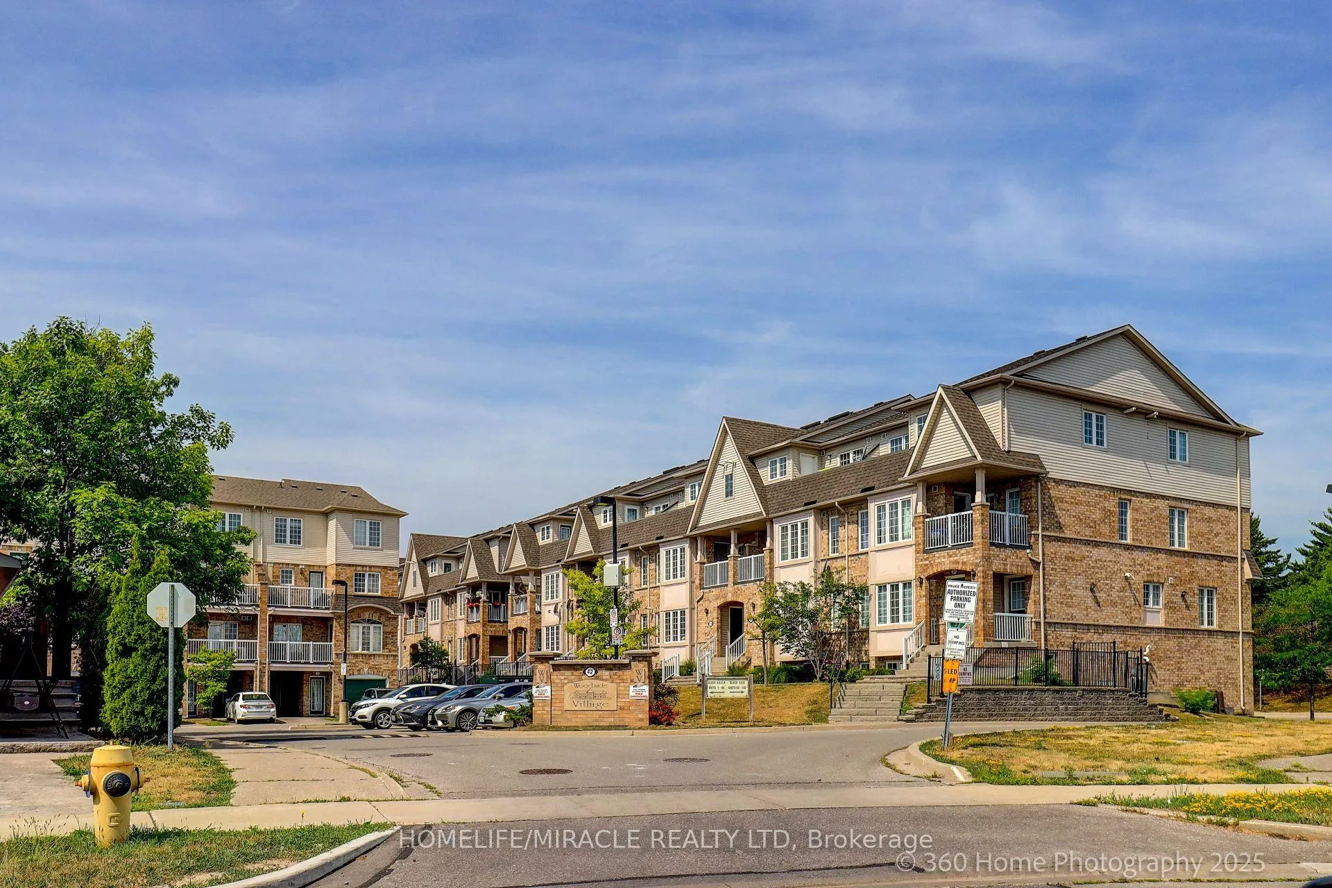 Photo 2 of Unit 35, 42 Pinery Trail, Scarborough, Malvern — HOMEH