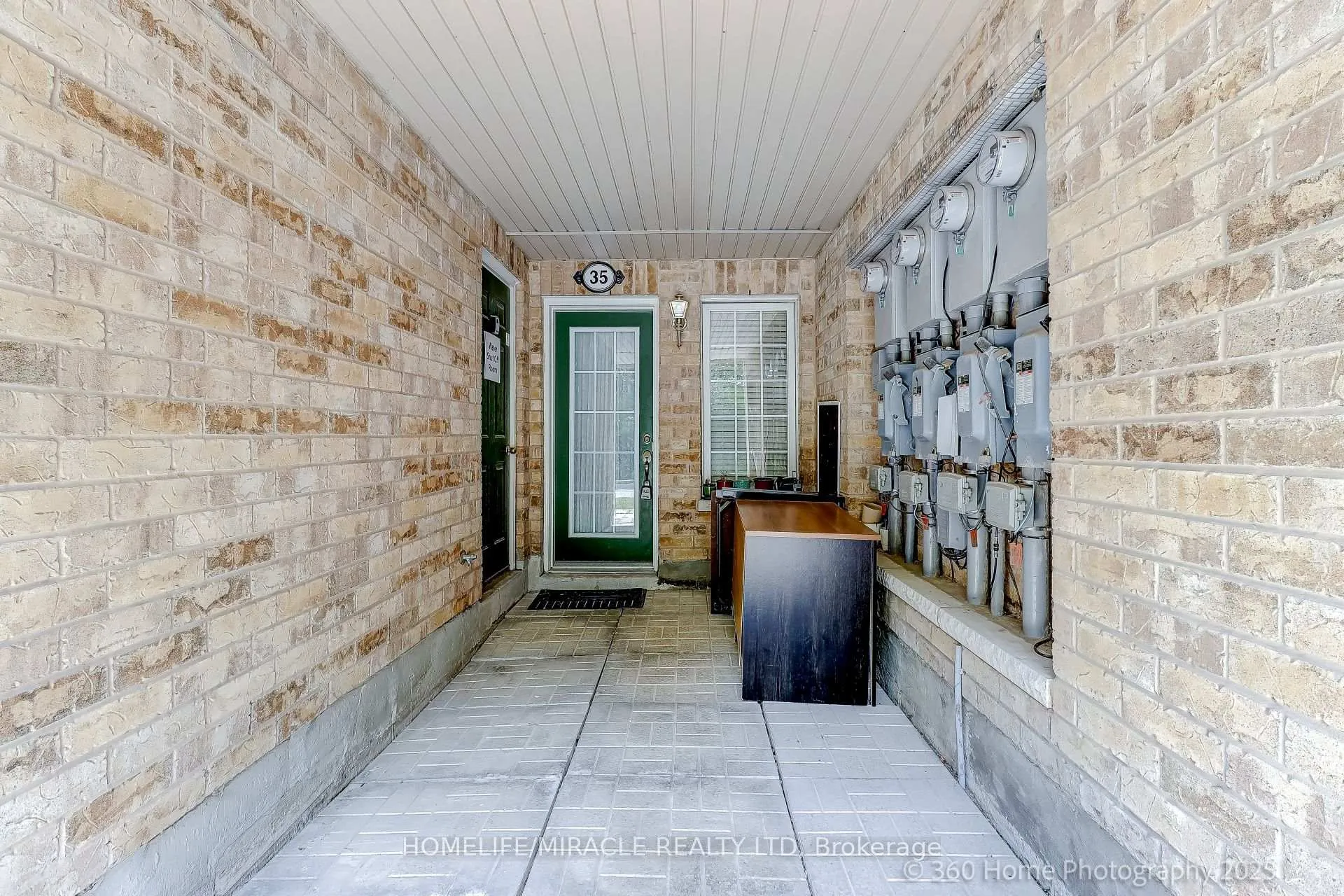 Photo 3 of Unit 35, 42 Pinery Trail, Scarborough, Malvern — HOMEH