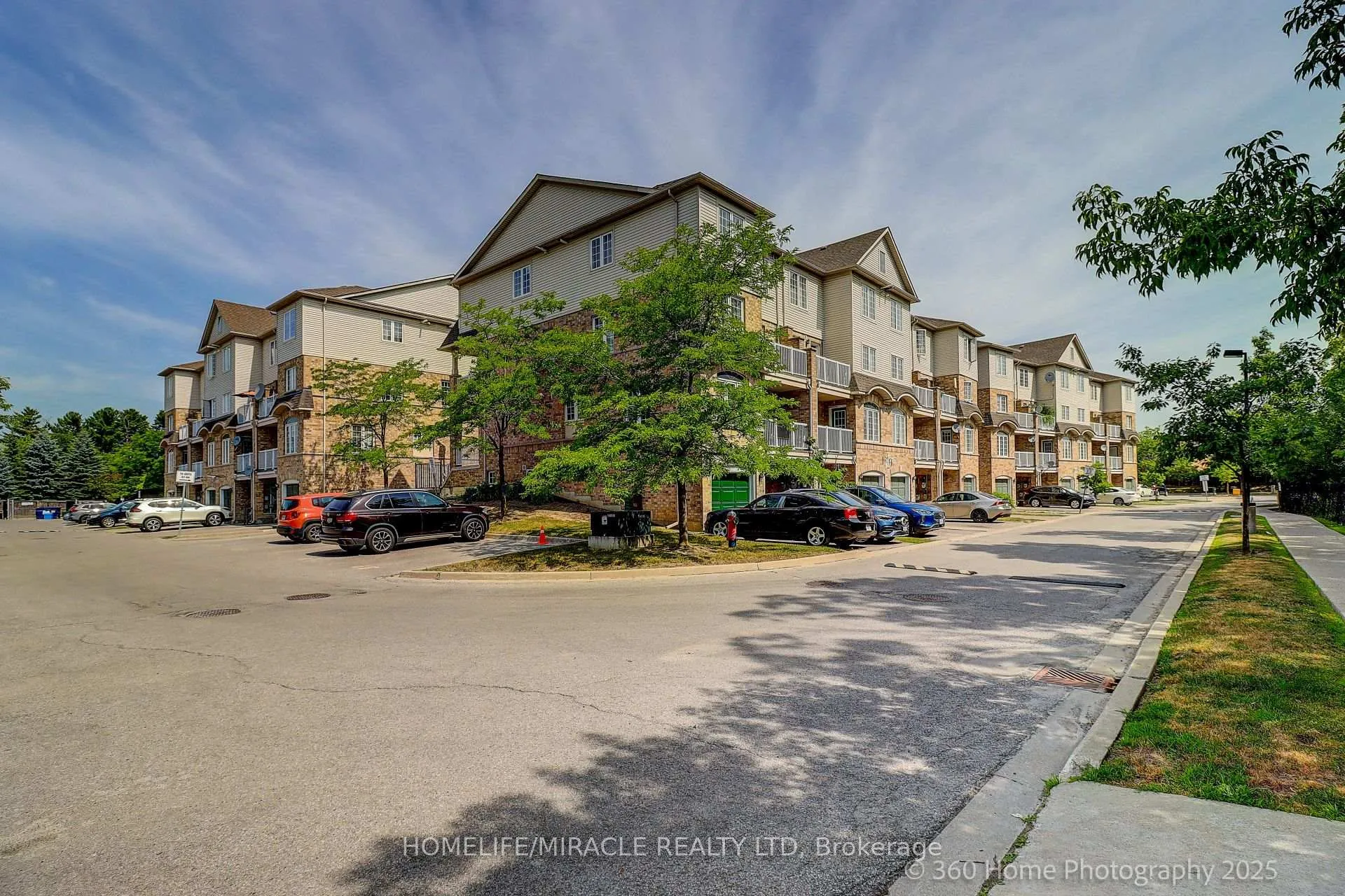 Photo 21 of Unit 35, 42 Pinery Trail, Scarborough, Malvern — HOMEH