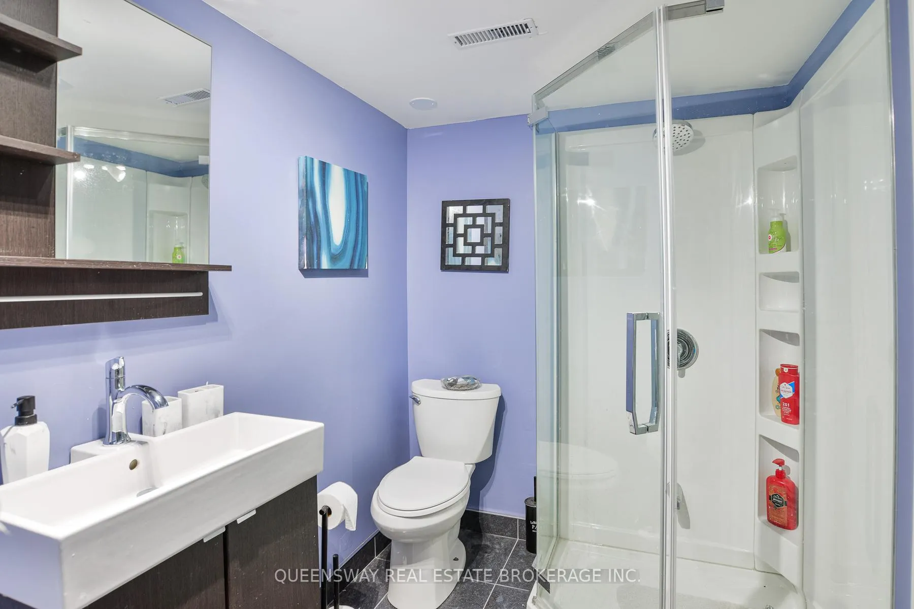 Photo 14 of 10 Lewis Drive, Orillia — HOMEH