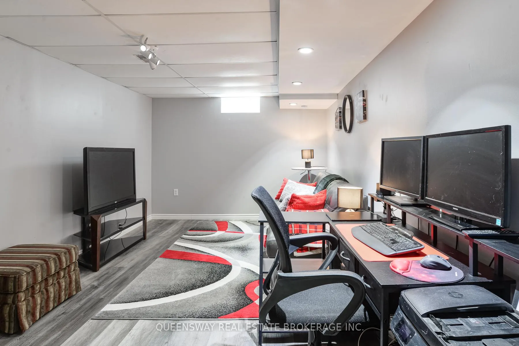 Photo 27 of 10 Lewis Drive, Orillia — HOMEH