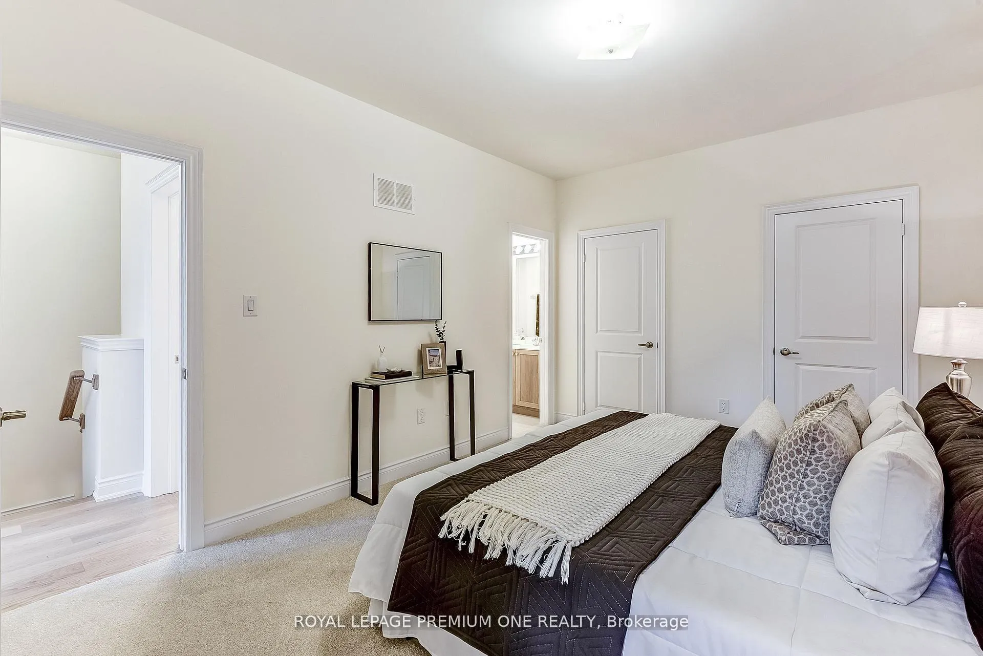 Photo 31 of 110 Thule Street, Vaughan, Vellore Village — HOMEH