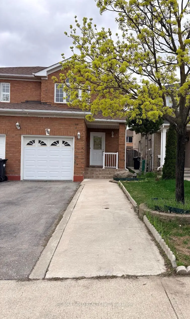 Front of 94 Lake Louise Drive