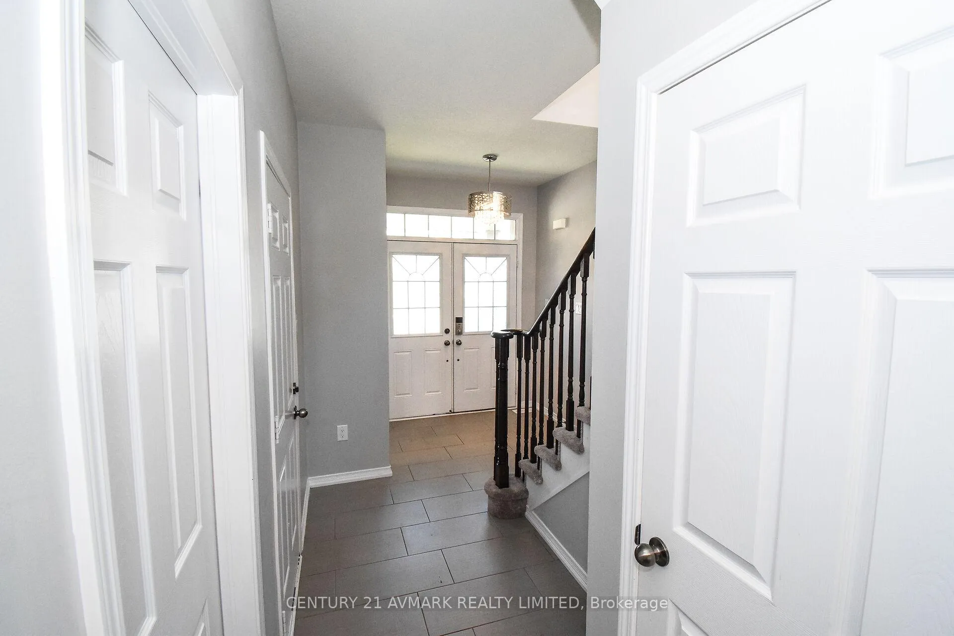Photo 28 of 7719 Buckeye Crescent, Niagara Falls, Brown — HOMEH