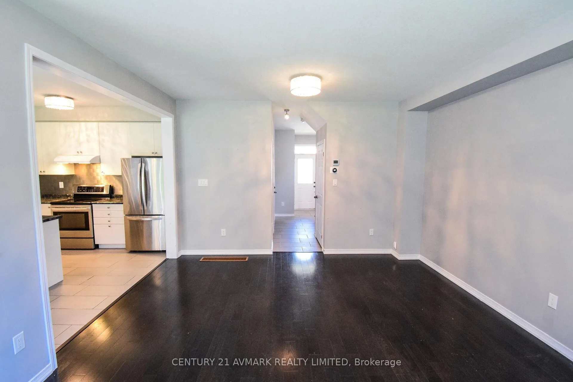 Photo 34 of 7719 Buckeye Crescent, Niagara Falls, Brown — HOMEH