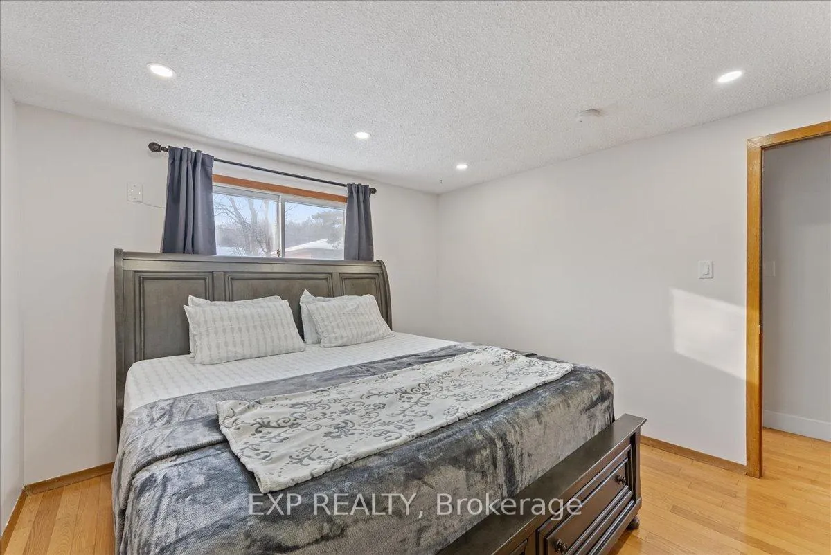Photo 27 of 1165 Whitefield Drive, Peterborough, Otonabee Ward 1 — HOMEH