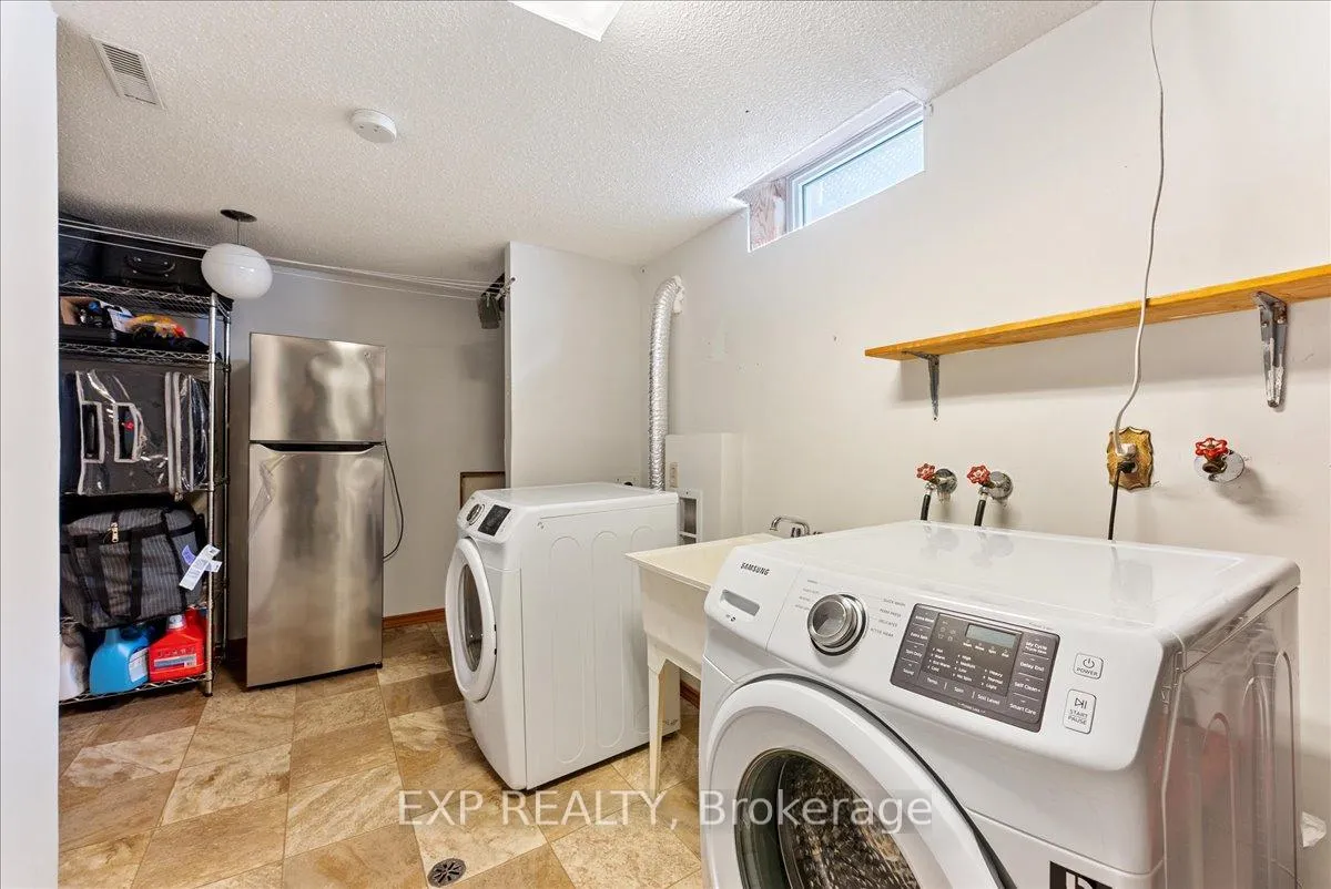 Photo 43 of 1165 Whitefield Drive, Peterborough, Otonabee Ward 1 — HOMEH