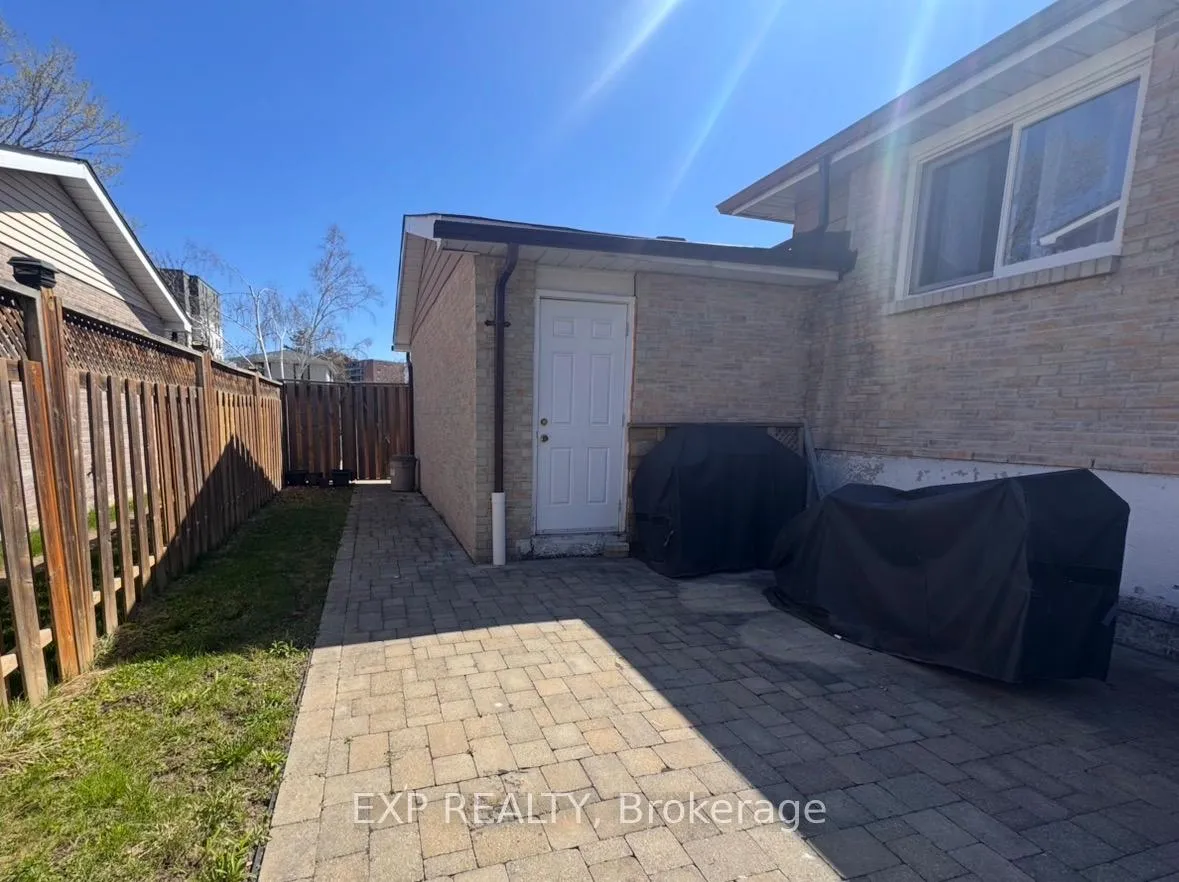 Photo 47 of 1165 Whitefield Drive, Peterborough, Otonabee Ward 1 — HOMEH