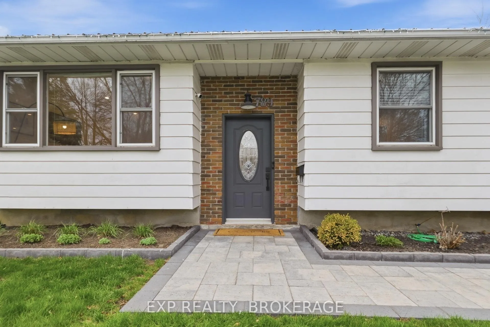 Photo 2 of 789 Aylmer Crescent, Kingston, South of Taylor-Kidd Blvd — HOMEH