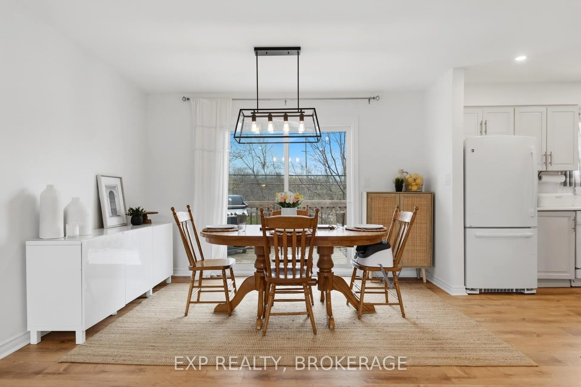 Photo 9 of 789 Aylmer Crescent, Kingston, South of Taylor-Kidd Blvd — HOMEH