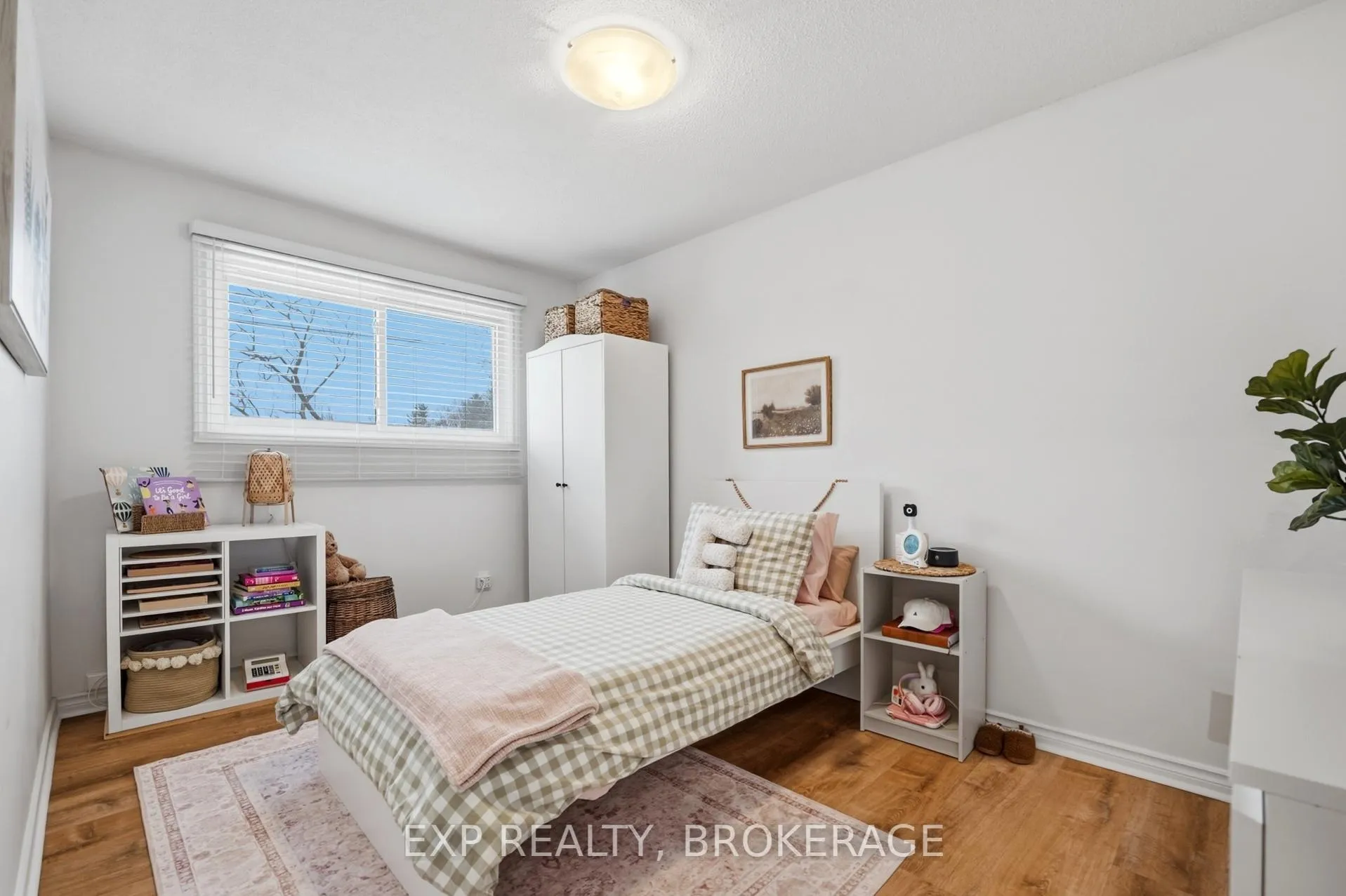 Photo 19 of 789 Aylmer Crescent, Kingston, South of Taylor-Kidd Blvd — HOMEH