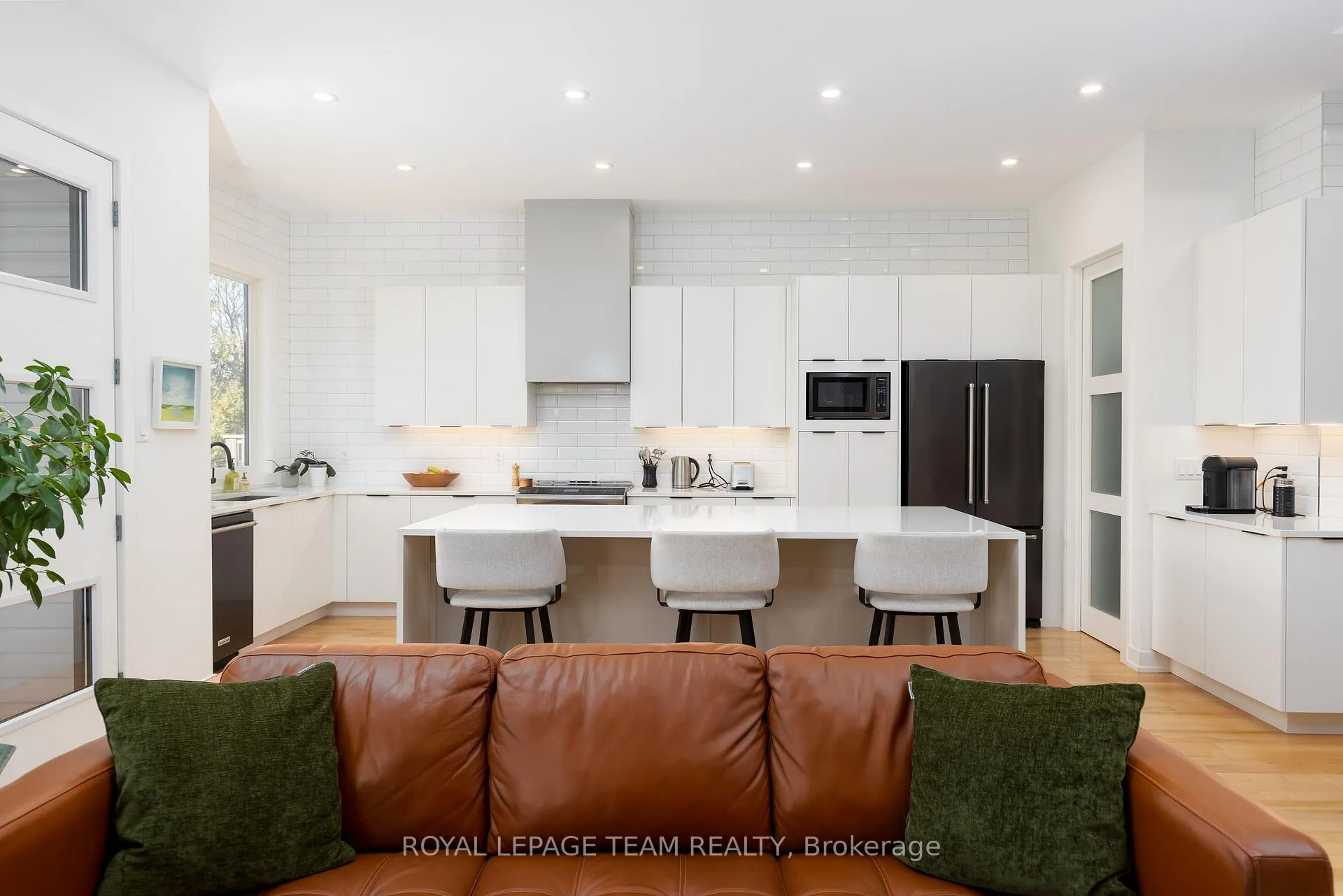 Photo 14 of 136 Escarpment Crescent, Ottawa, Kanata - Kanata Lakes/Heritage Hills — HOMEH