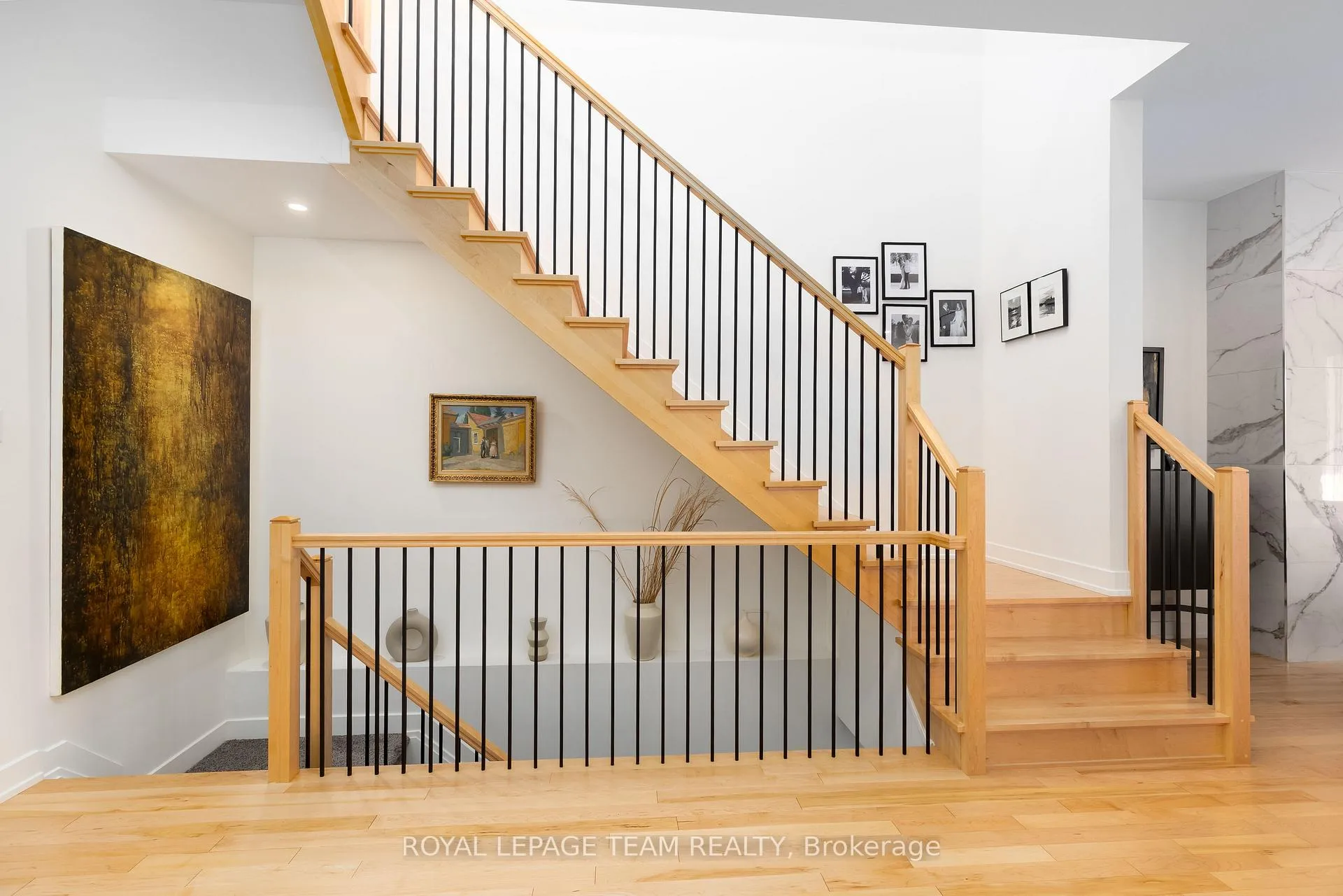 Photo 16 of 136 Escarpment Crescent, Ottawa, Kanata - Kanata Lakes/Heritage Hills — HOMEH