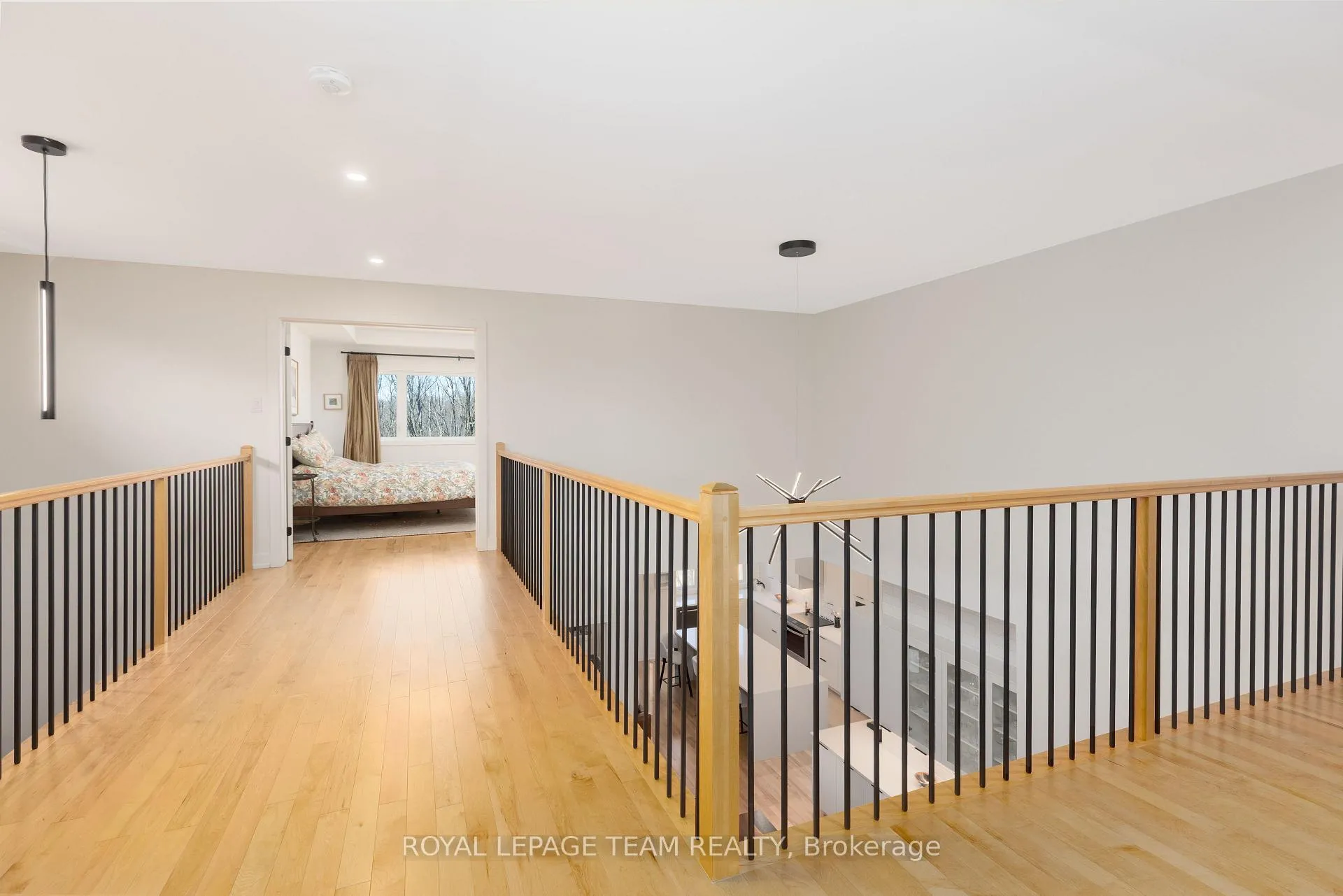 Photo 18 of 136 Escarpment Crescent, Ottawa, Kanata - Kanata Lakes/Heritage Hills — HOMEH