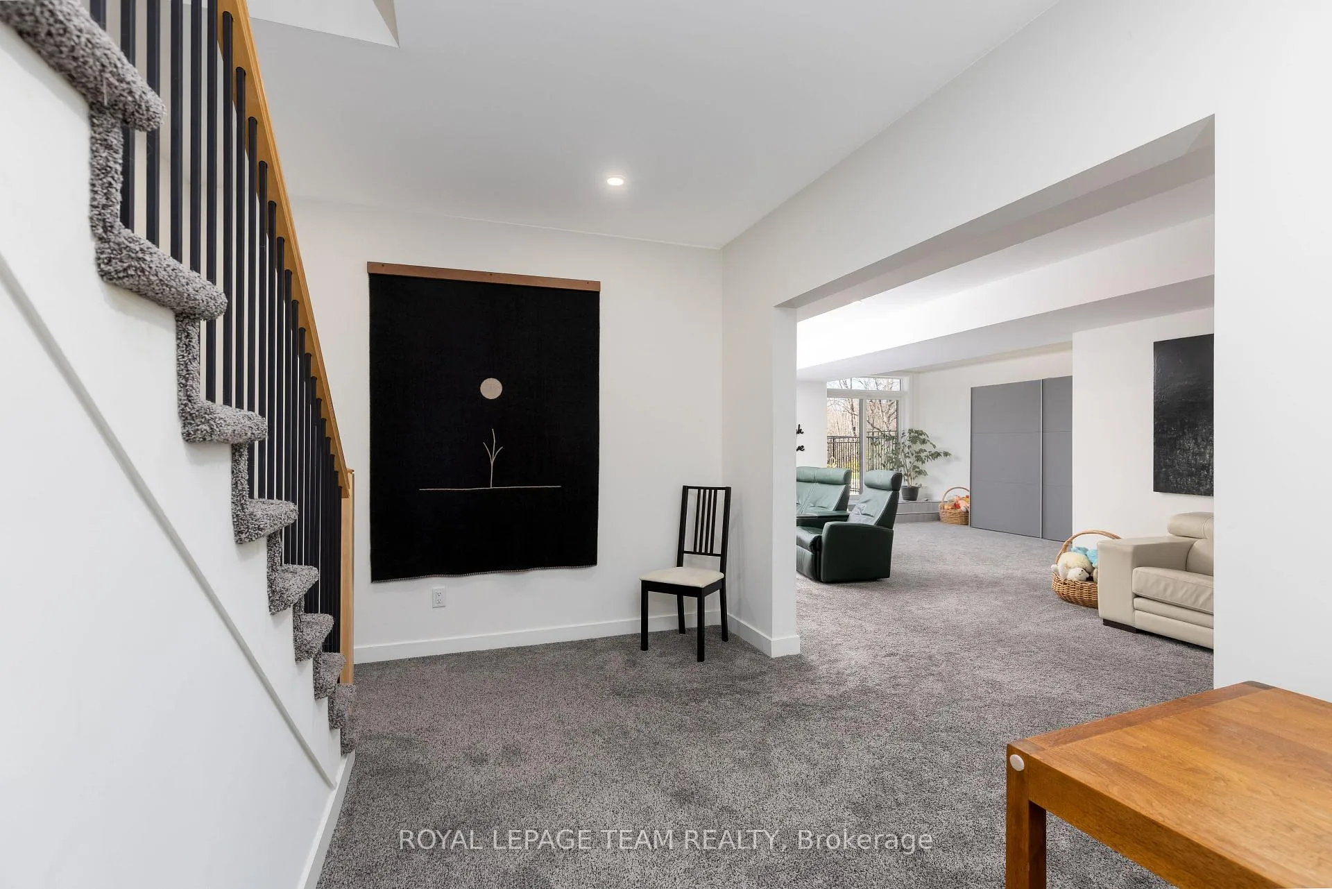 Photo 40 of 136 Escarpment Crescent, Ottawa, Kanata - Kanata Lakes/Heritage Hills — HOMEH