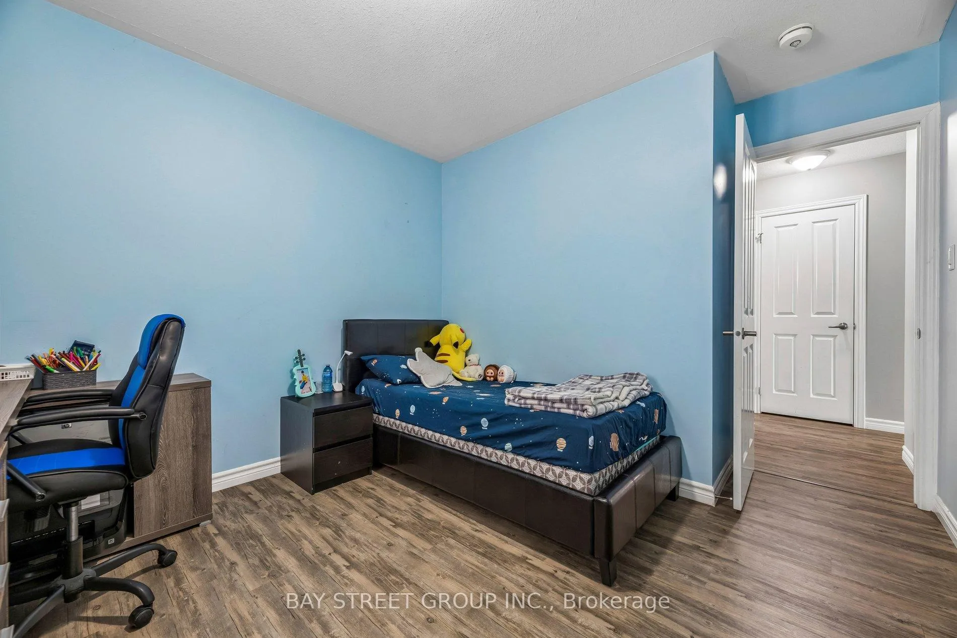 Photo 33 of 734 Sawmill Road E, Peterborough, Northcrest Ward 5 — HOMEH