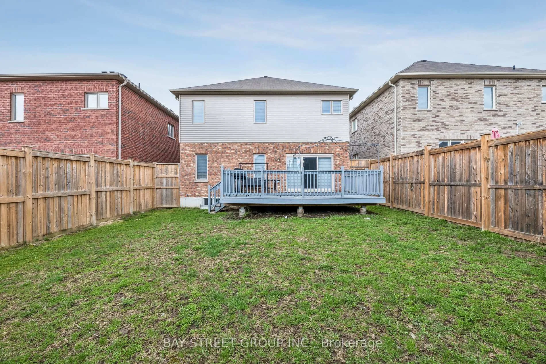 Photo 50 of 734 Sawmill Road E, Peterborough, Northcrest Ward 5 — HOMEH