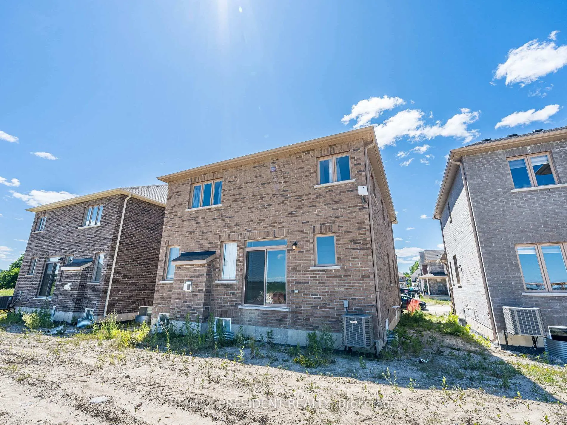 Photo 34 of 83 Brethet Heights, New Tecumseth, Rural New Tecumseth — HOMEH