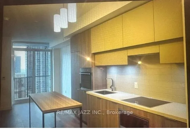 Photo 1 of Unit 1709, 8 Eglinton Avenue E, Toronto, Mount Pleasant West — HOMEH