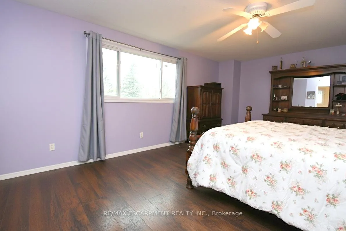 Photo 18 of 50 Buchanan Drive, Haldimand — HOMEH
