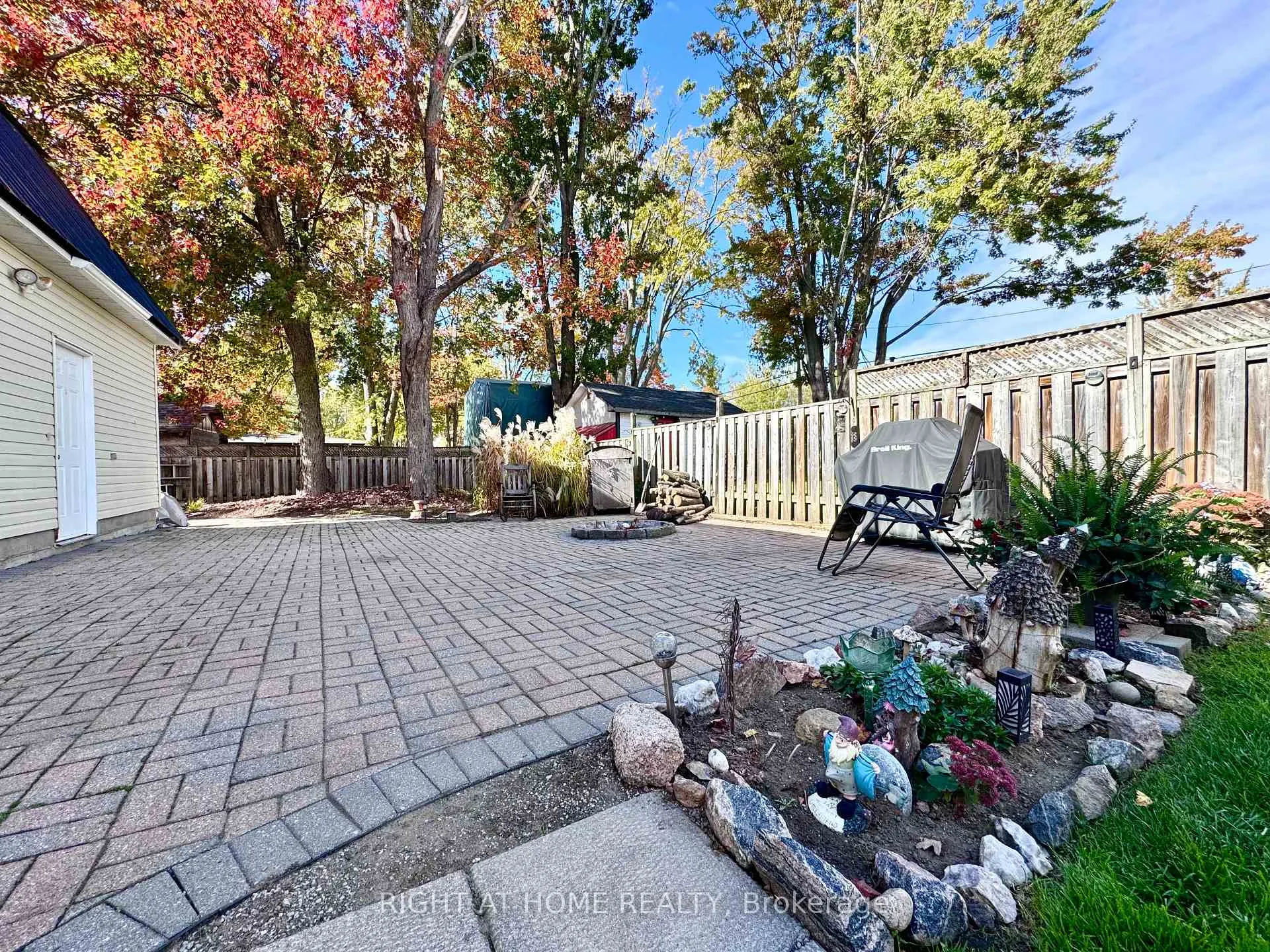 Photo 13 of 3392 Coronation Avenue, Severn, West Shore — HOMEH