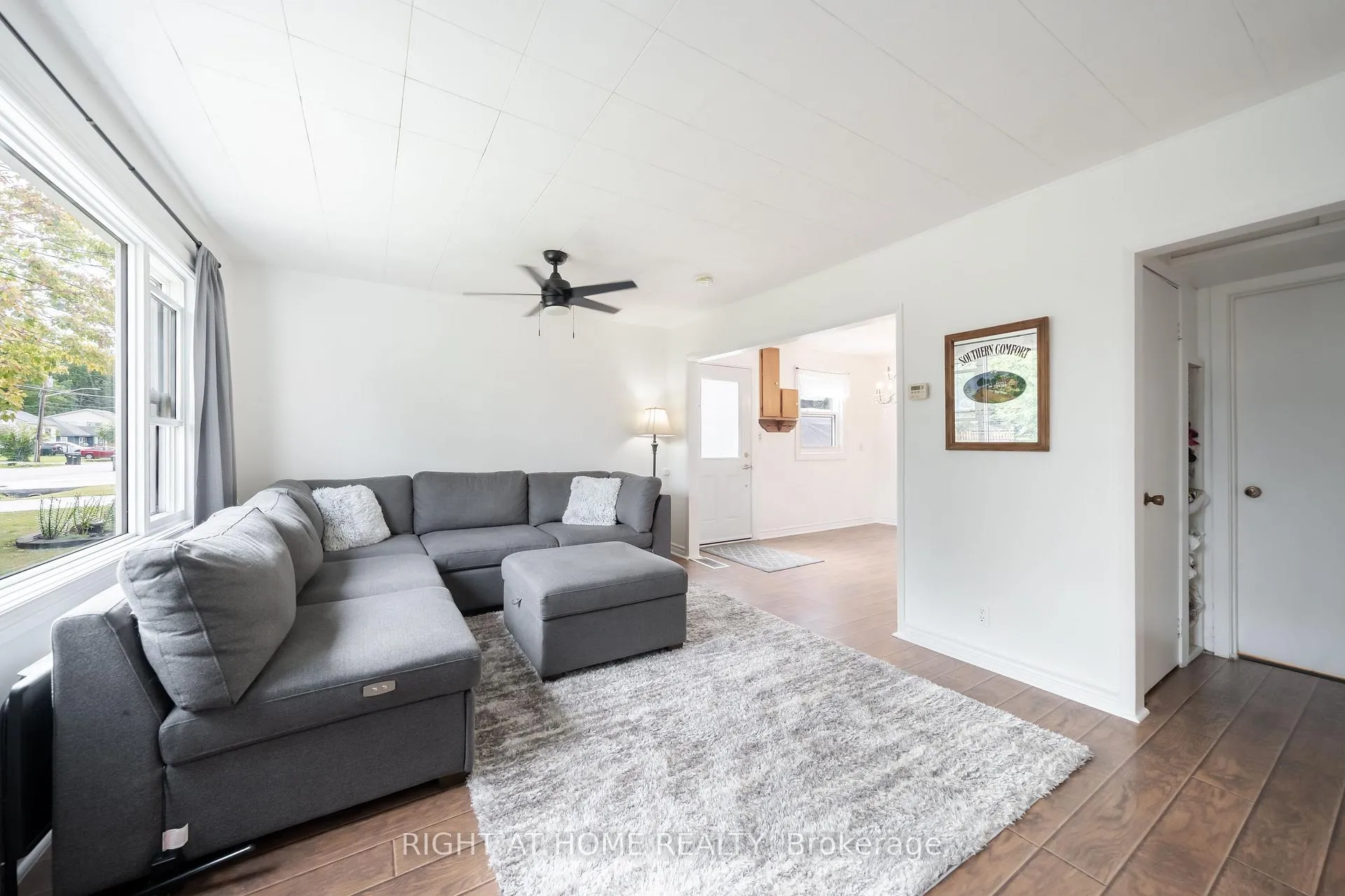 Photo 23 of 3392 Coronation Avenue, Severn, West Shore — HOMEH