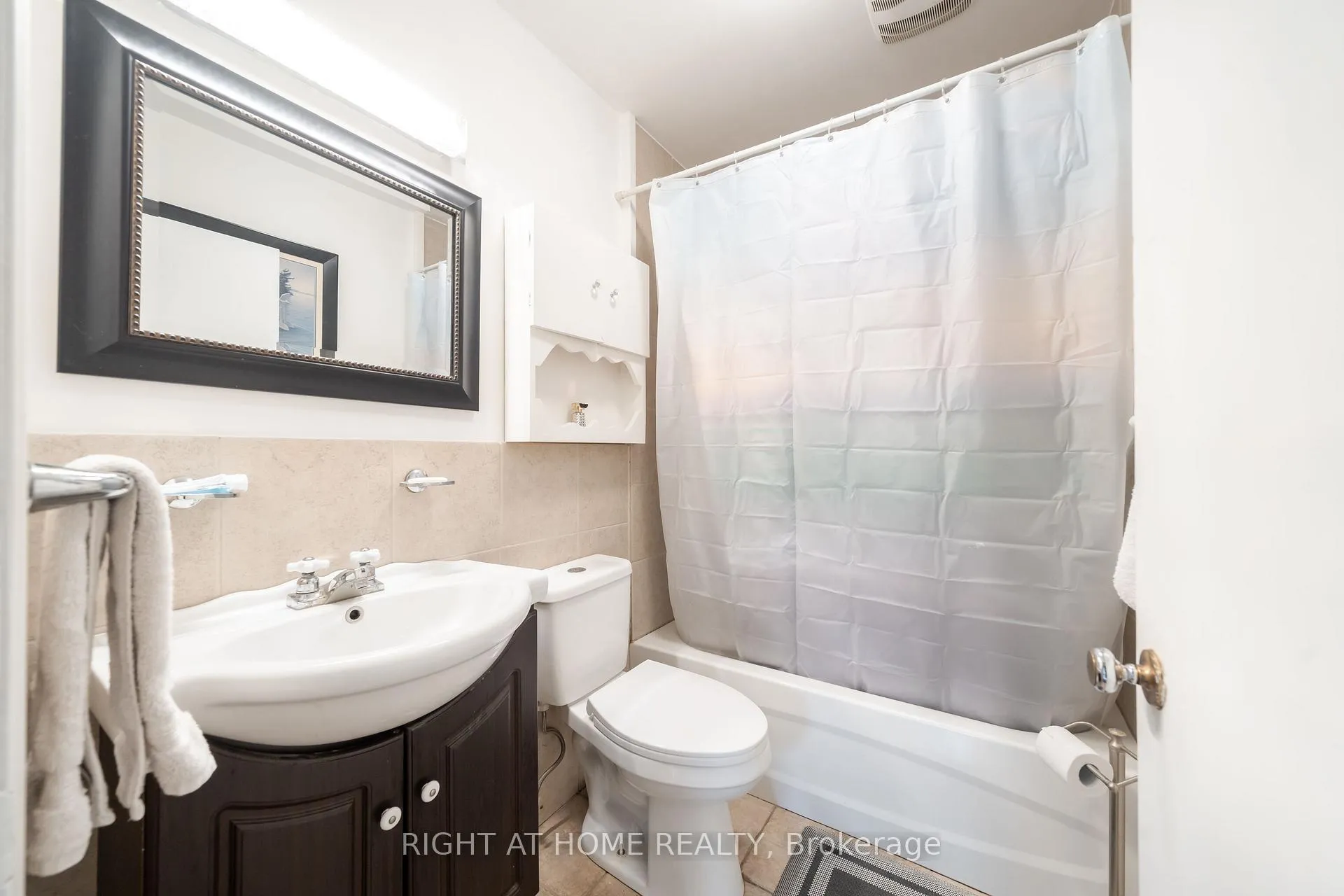 Photo 24 of 3392 Coronation Avenue, Severn, West Shore — HOMEH