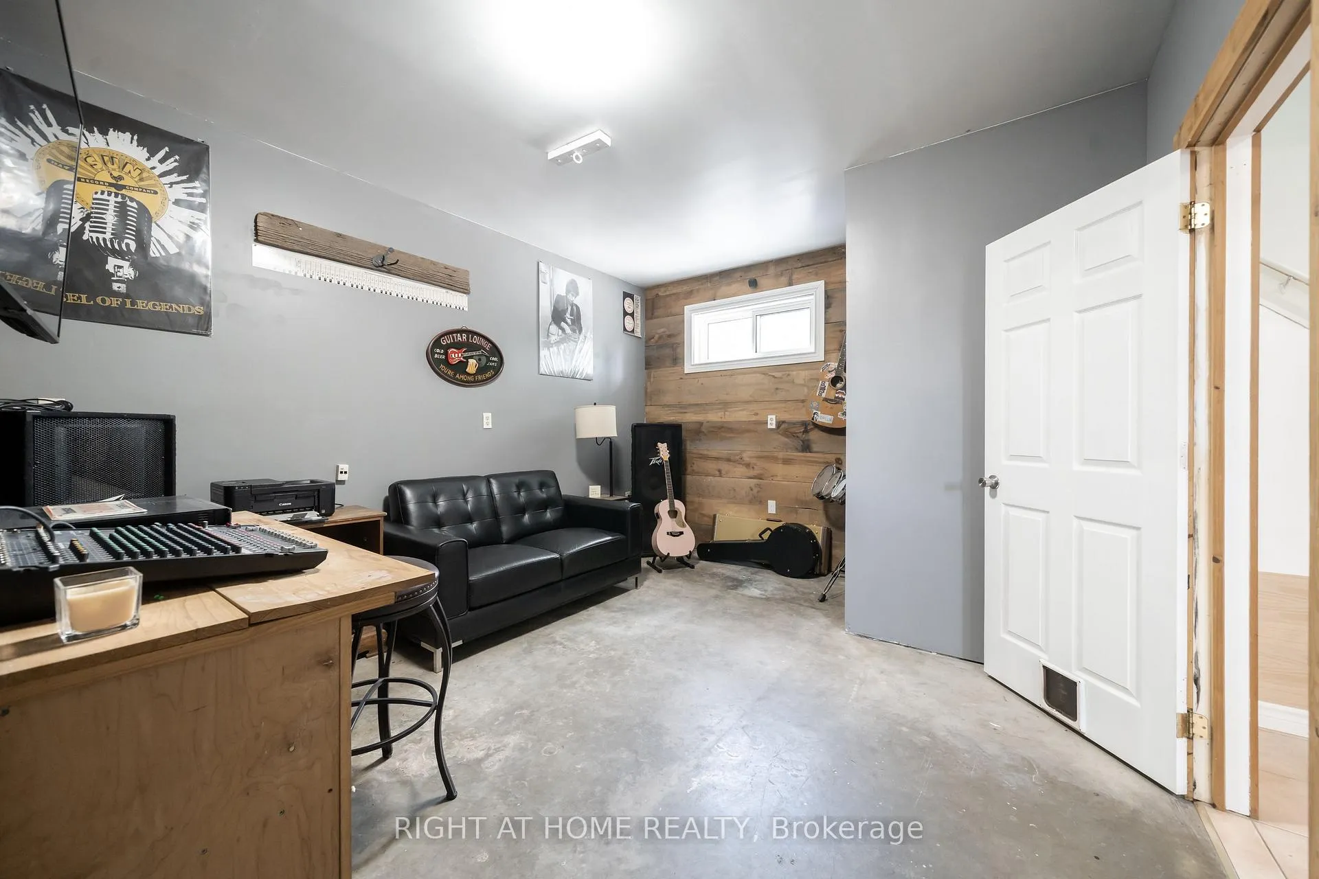 Photo 29 of 3392 Coronation Avenue, Severn, West Shore — HOMEH