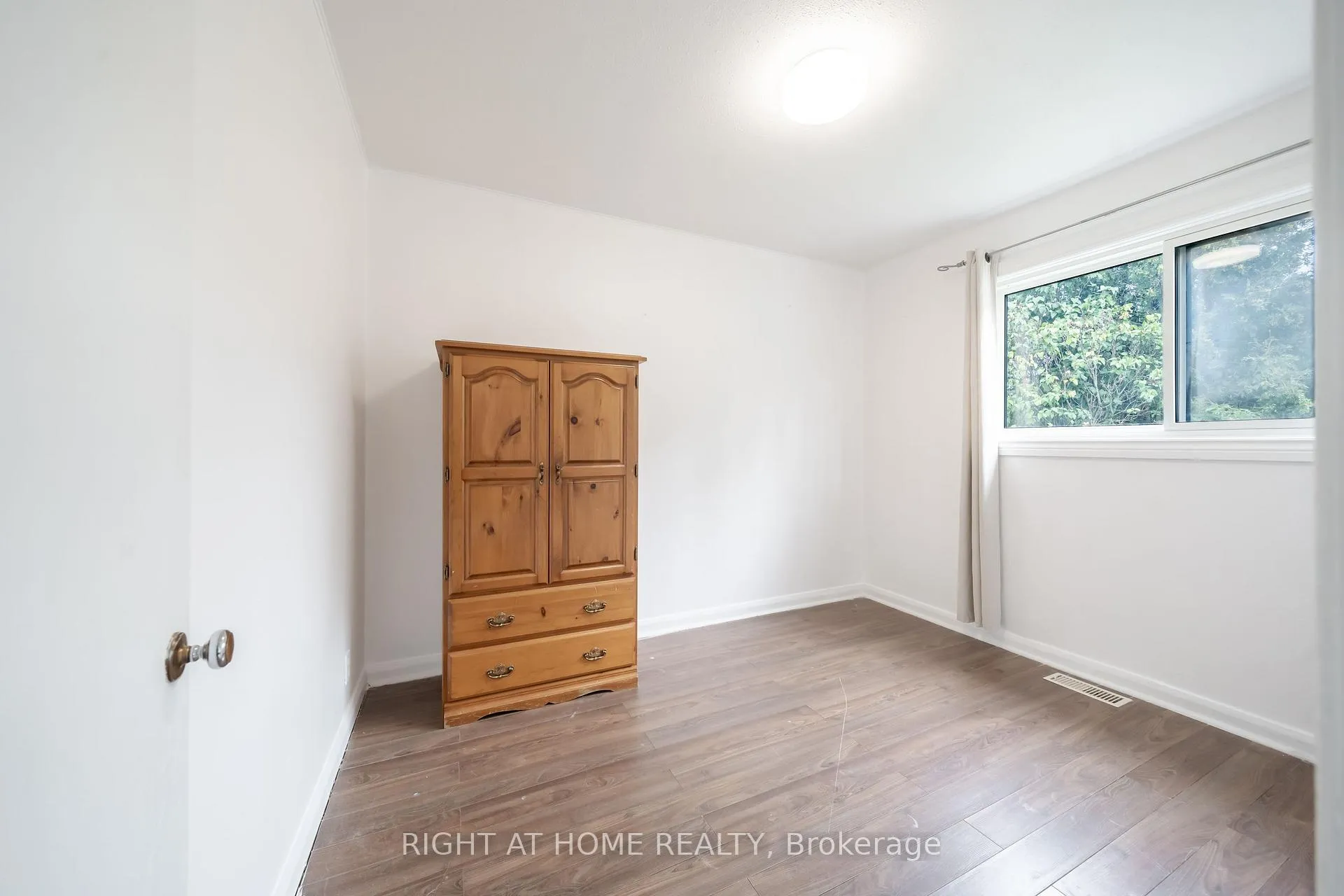 Photo 30 of 3392 Coronation Avenue, Severn, West Shore — HOMEH