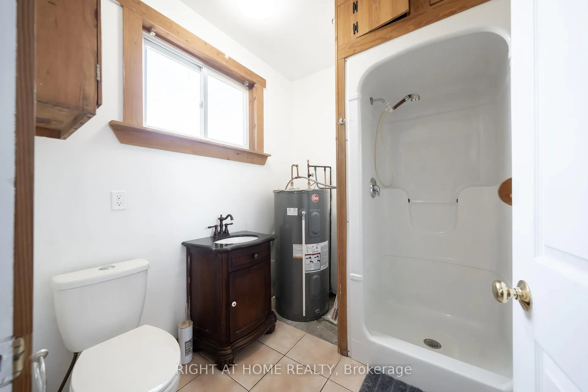 Photo 34 of 3392 Coronation Avenue, Severn, West Shore — HOMEH