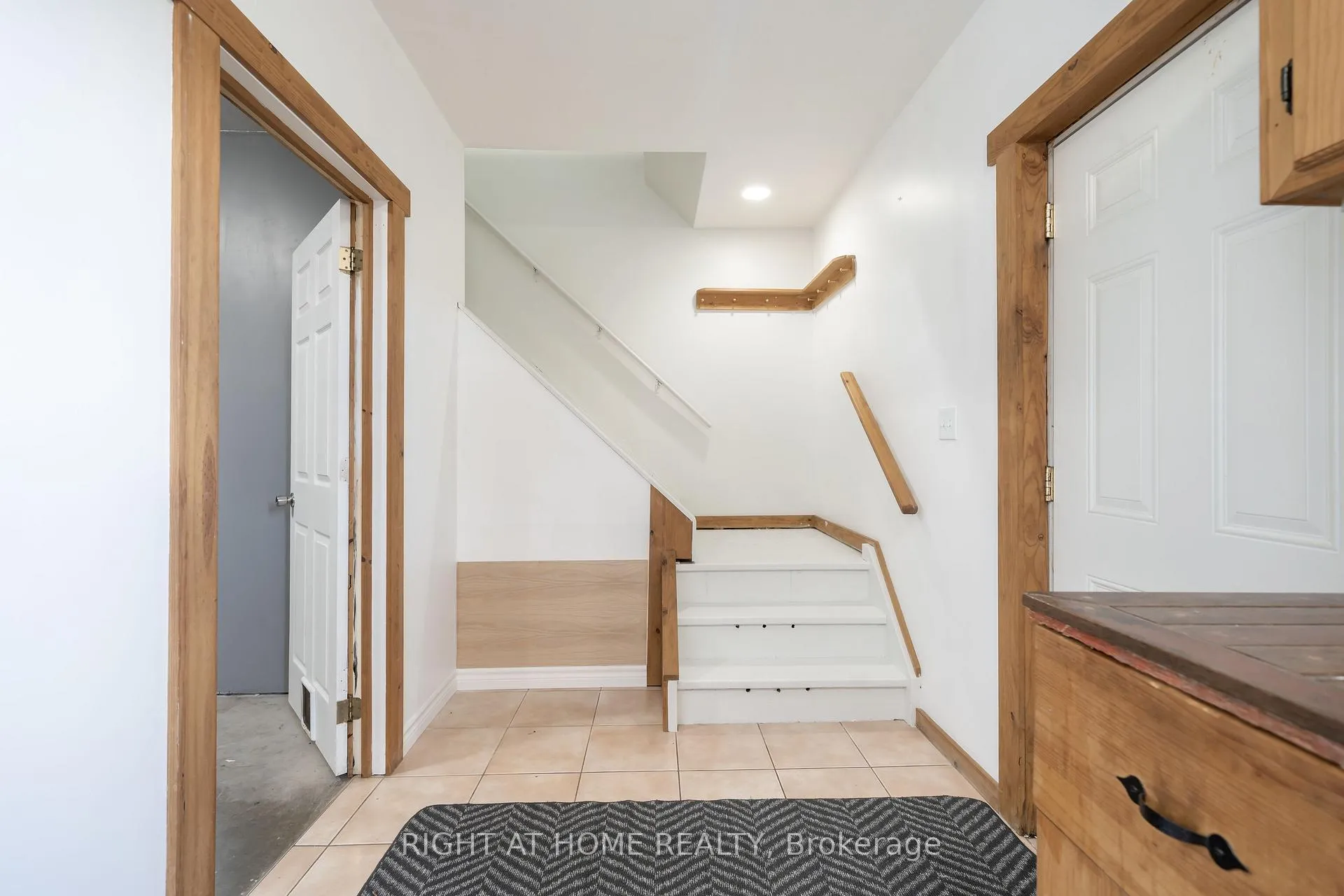 Photo 35 of 3392 Coronation Avenue, Severn, West Shore — HOMEH