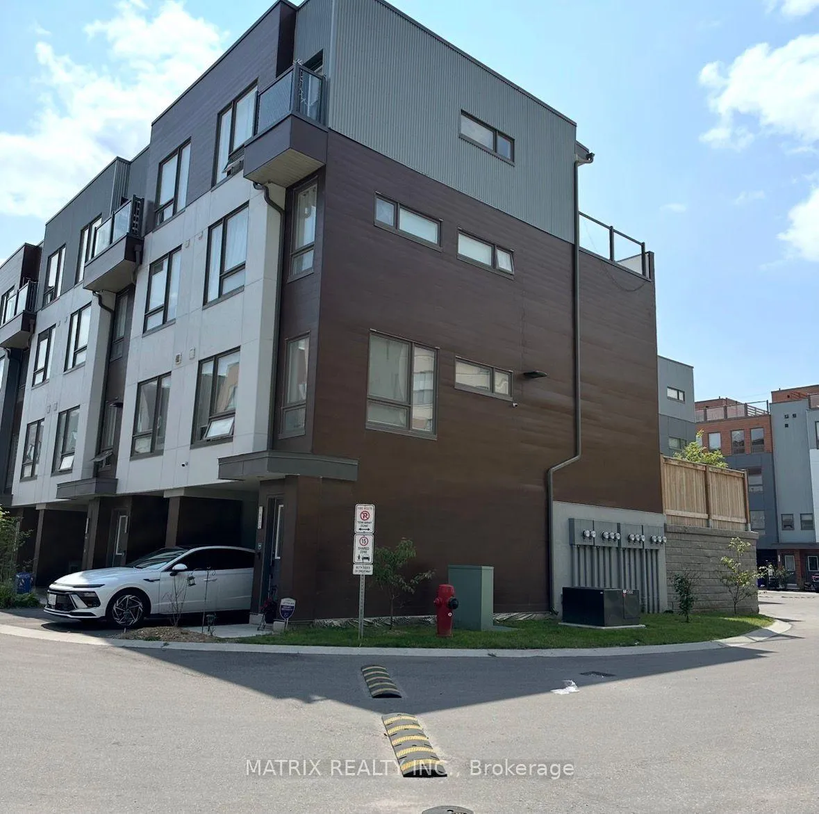 Photo 1 of 1673 Pleasure Valley Path, Oshawa, Samac — HOMEH