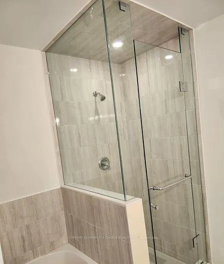 Photo 5 of 60 Sapphire Way, Thorold, Rolling Meadows — HOMEH