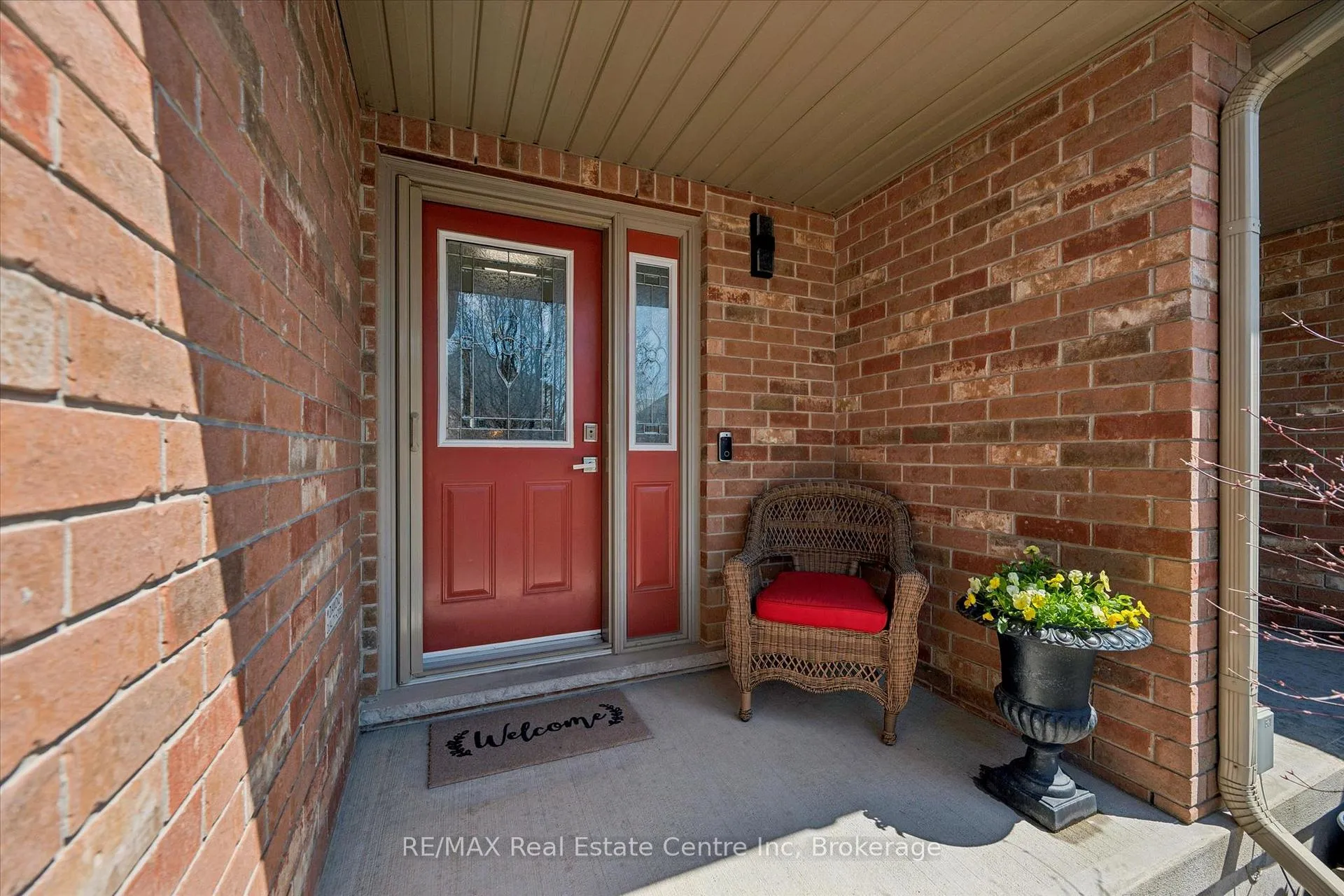 Photo 3 of 58 Clough Crescent, Guelph, Pineridge/Westminster Woods — HOMEH