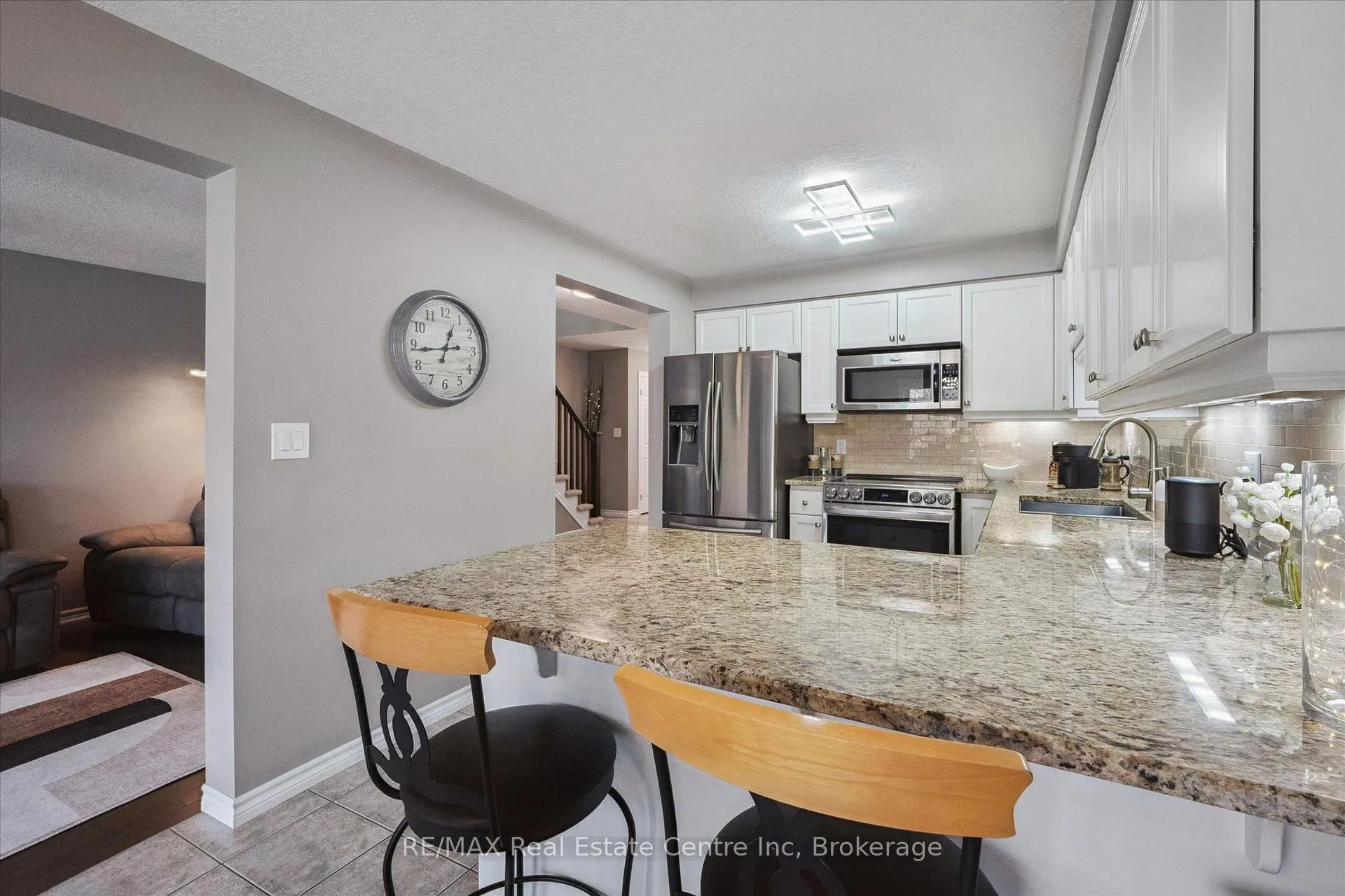 Photo 14 of 58 Clough Crescent, Guelph, Pineridge/Westminster Woods — HOMEH