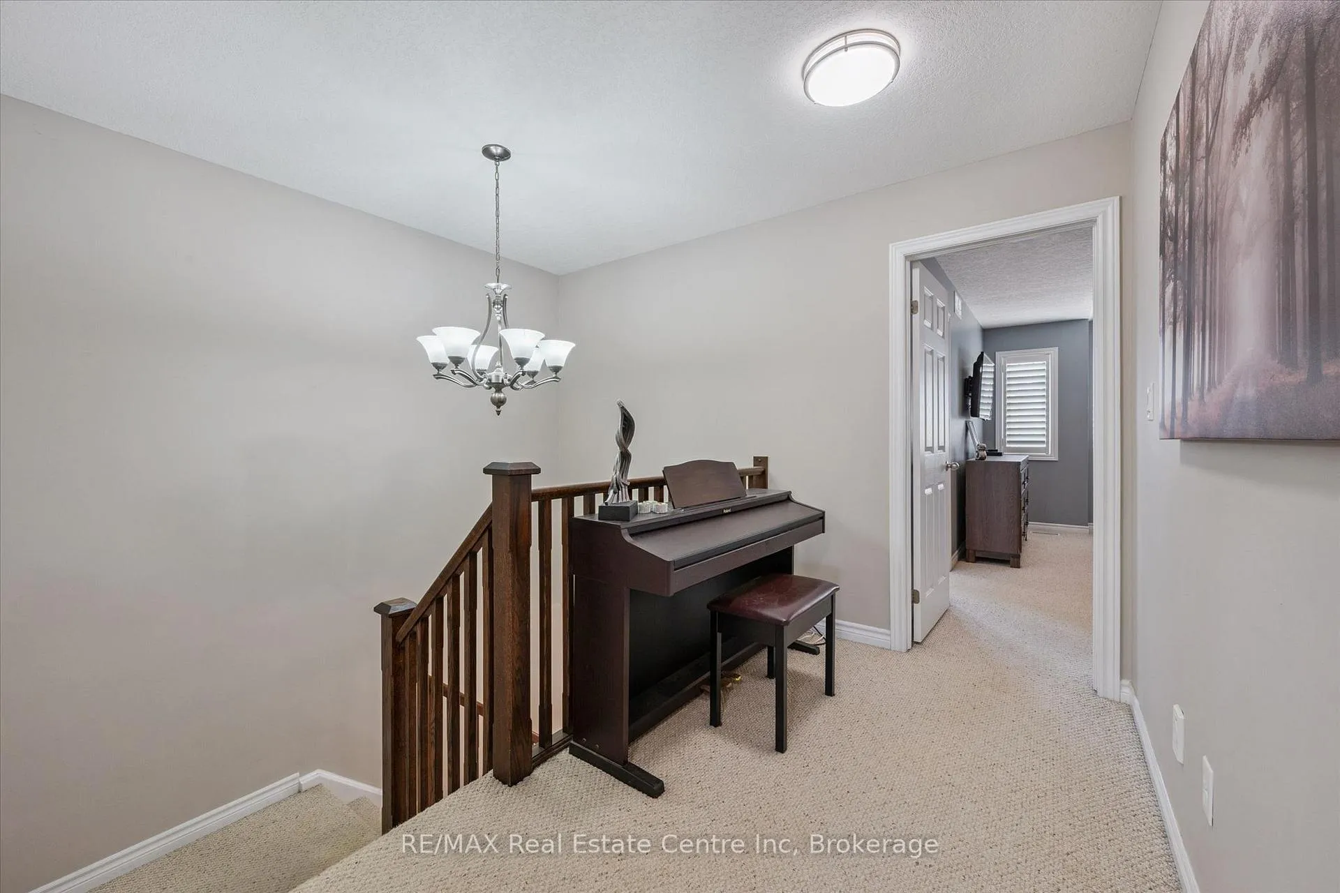 Photo 18 of 58 Clough Crescent, Guelph, Pineridge/Westminster Woods — HOMEH