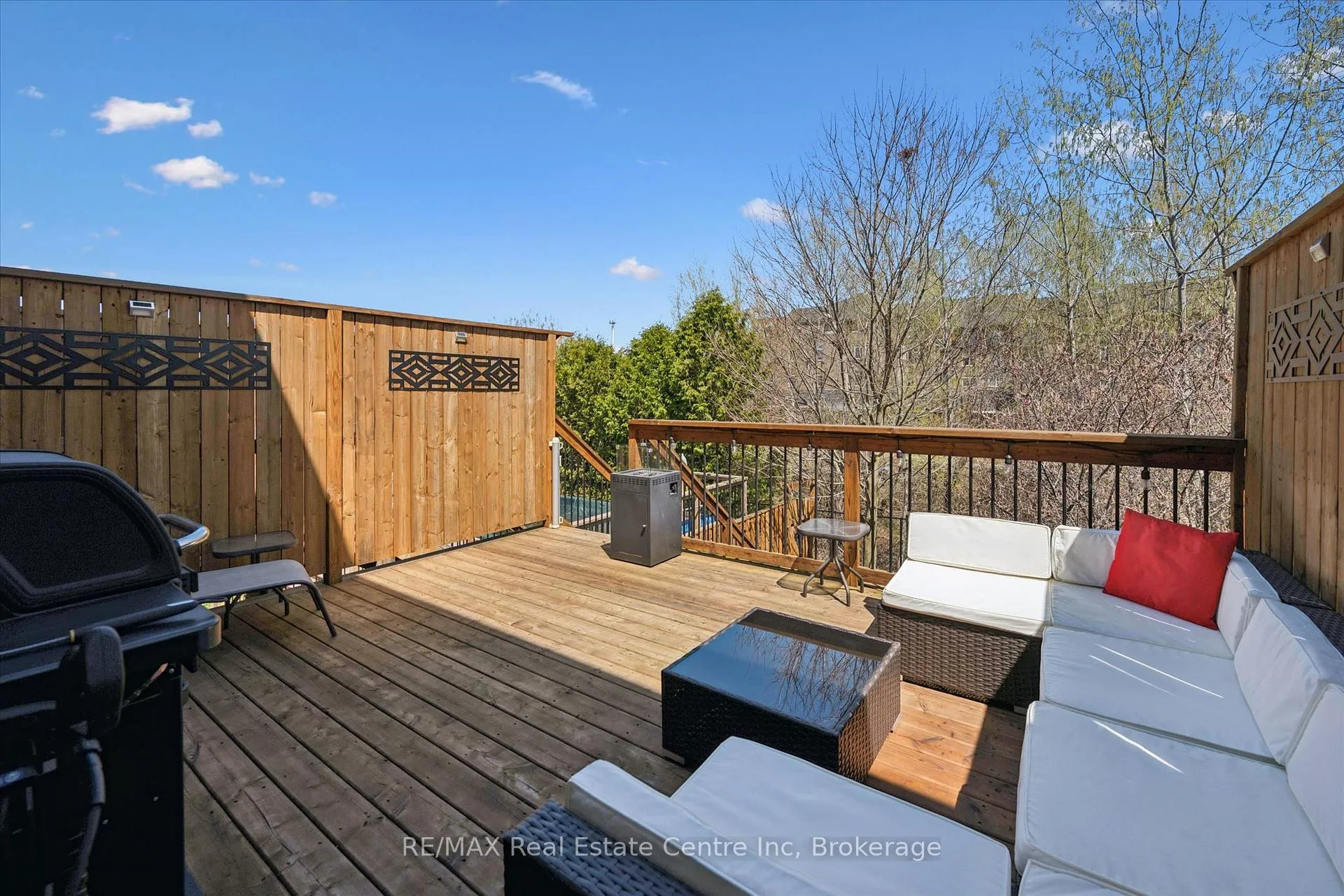 Photo 30 of 58 Clough Crescent, Guelph, Pineridge/Westminster Woods — HOMEH