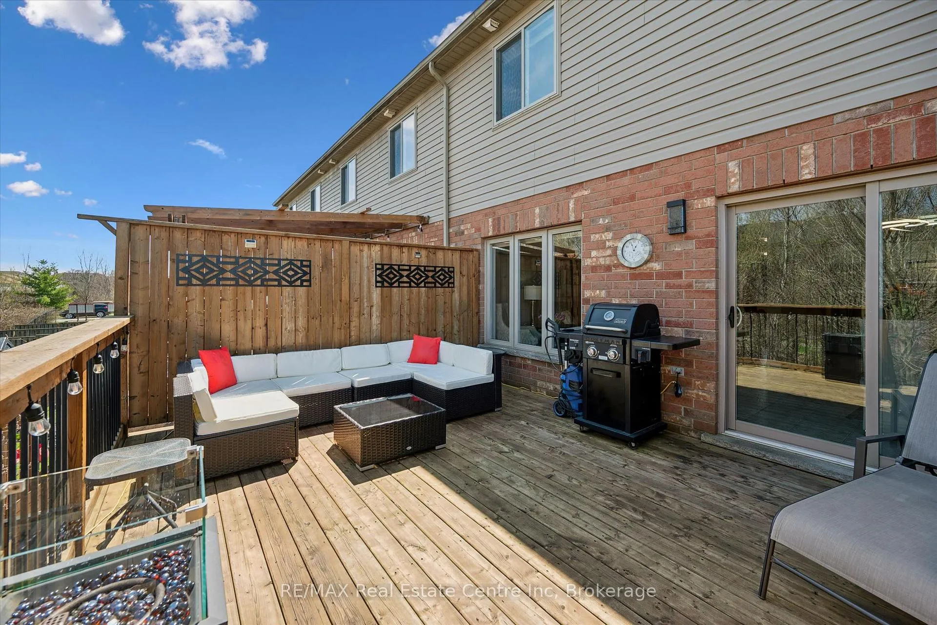 Photo 31 of 58 Clough Crescent, Guelph, Pineridge/Westminster Woods — HOMEH