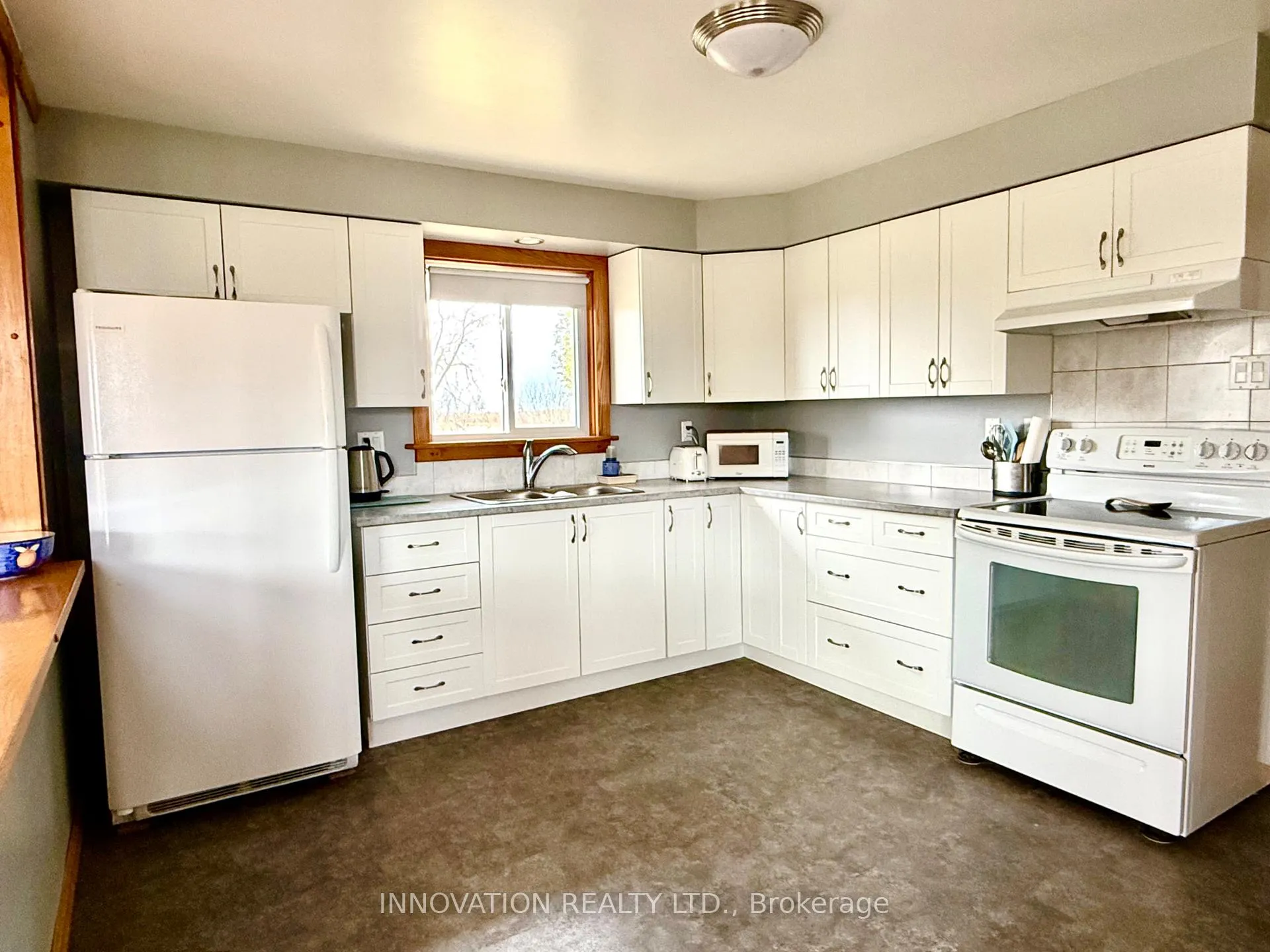 Photo 15 of 2960 Harbison Road, Ottawa, Rideau Twp South To Roger Stevens Drive — HOMEH